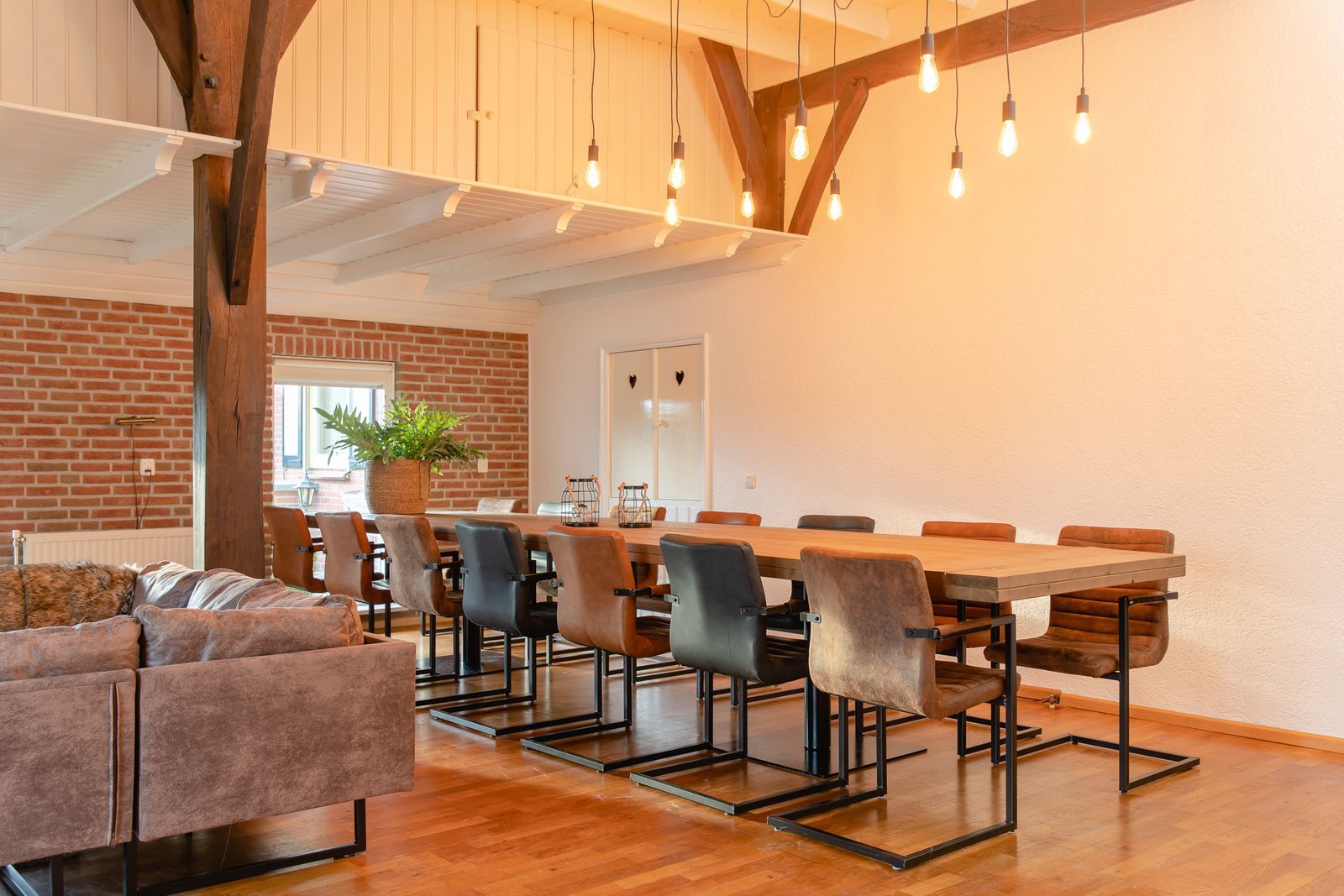Luxe groepsaccommodatie met sauna en hottub | 14 personen