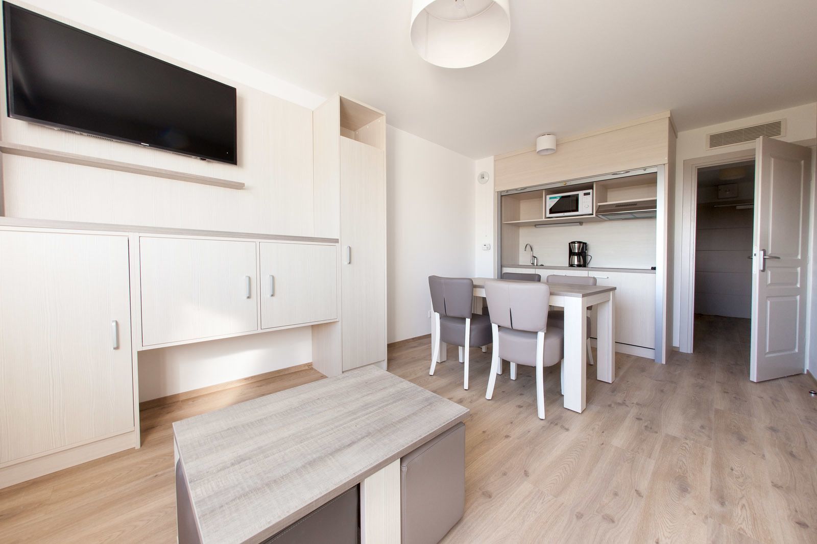 Luxueus vakantieappartement voor 4 personen met slaapkamer en balkon