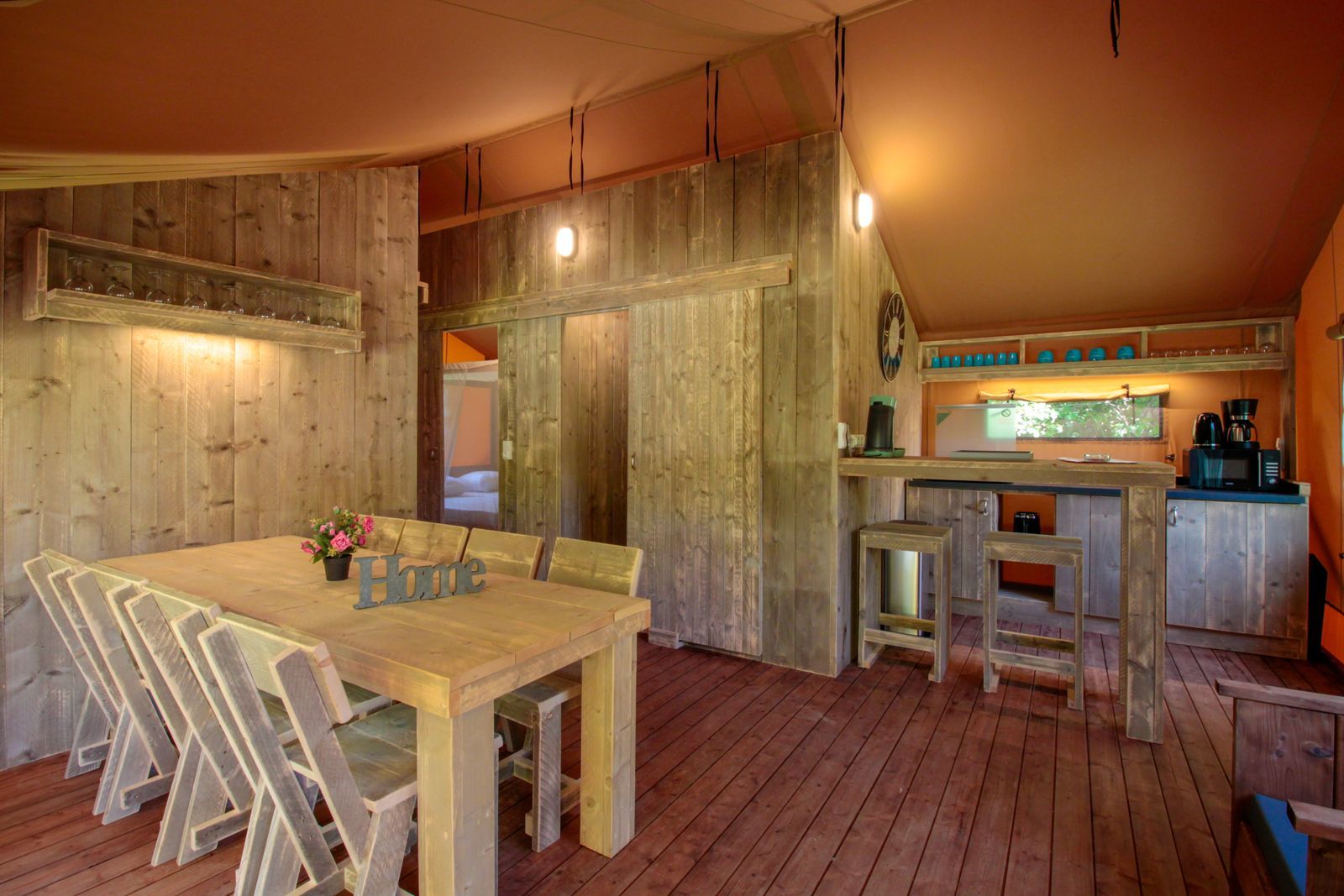 Lodgetent Brive
