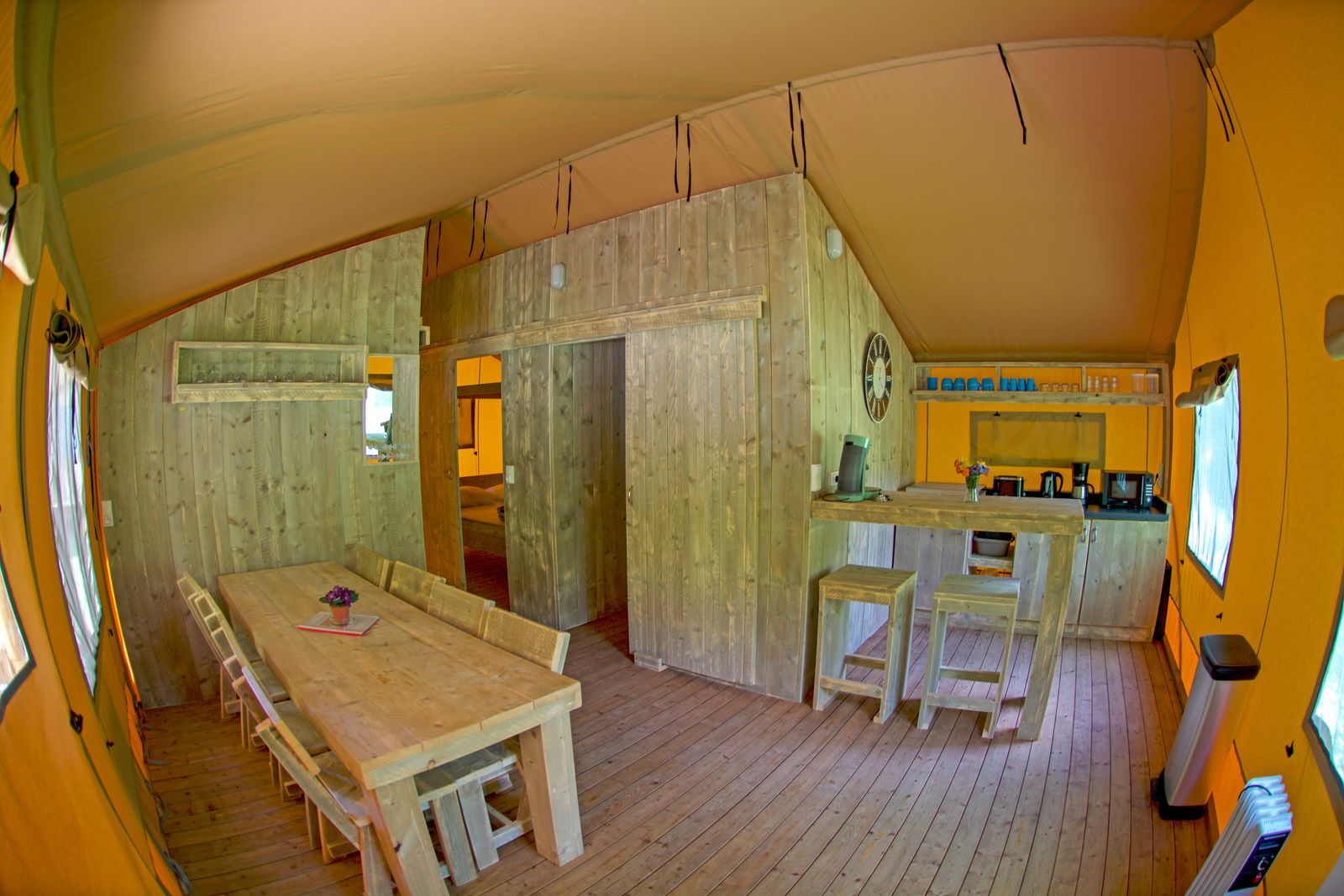 Lodgetent Brive