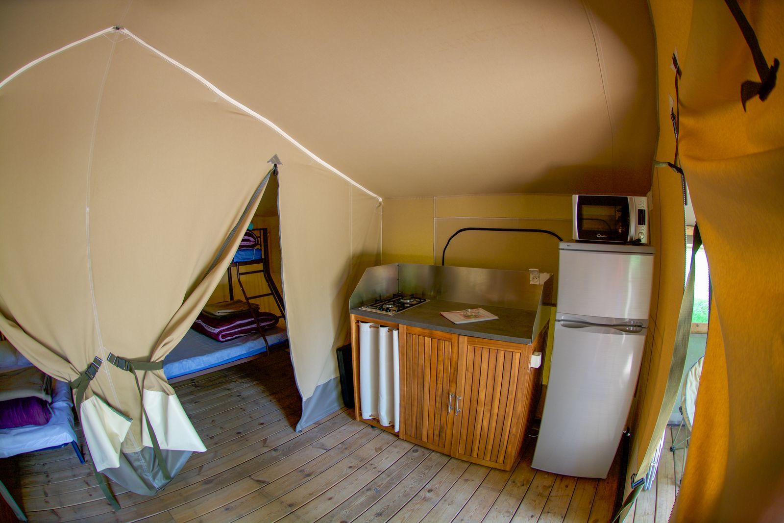 Lodgetent Gourdon