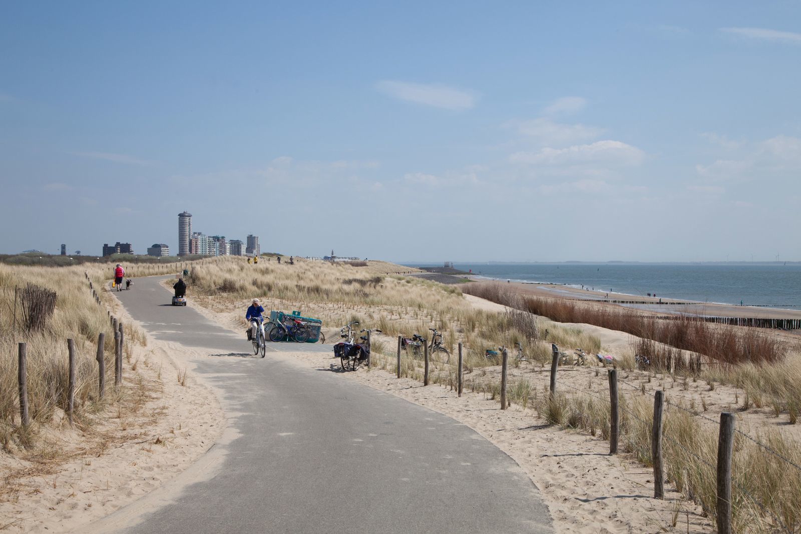 Apartment - Burg. van Woelderenlaan 100-23 | Vlissingen