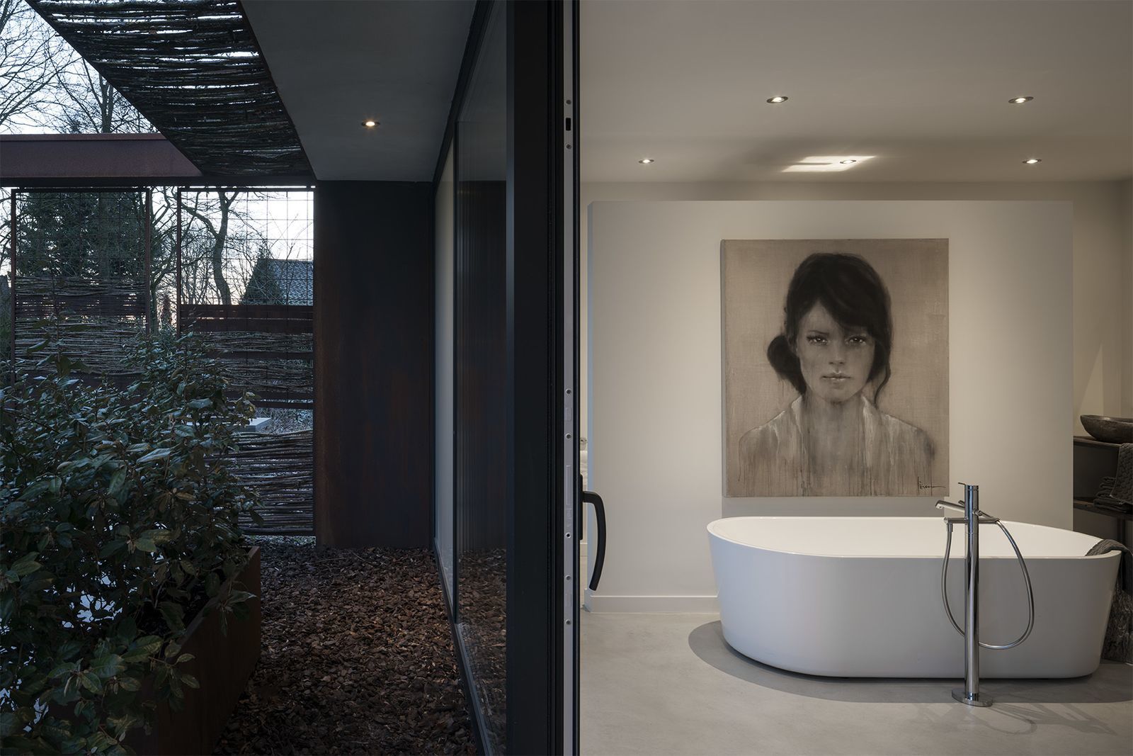 Stalen Boshuis - luxe vakantiehuis met sauna in Brabant