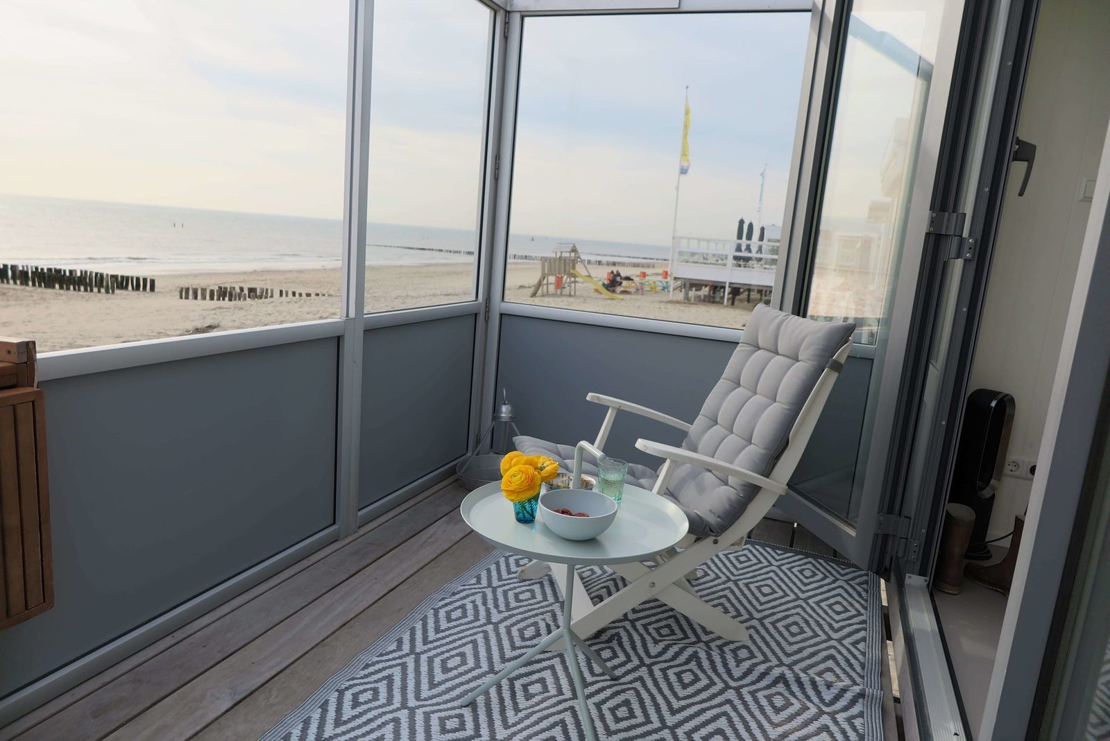 Slaapstrandhuisje - Strand dishoek 60 | Dishoek
