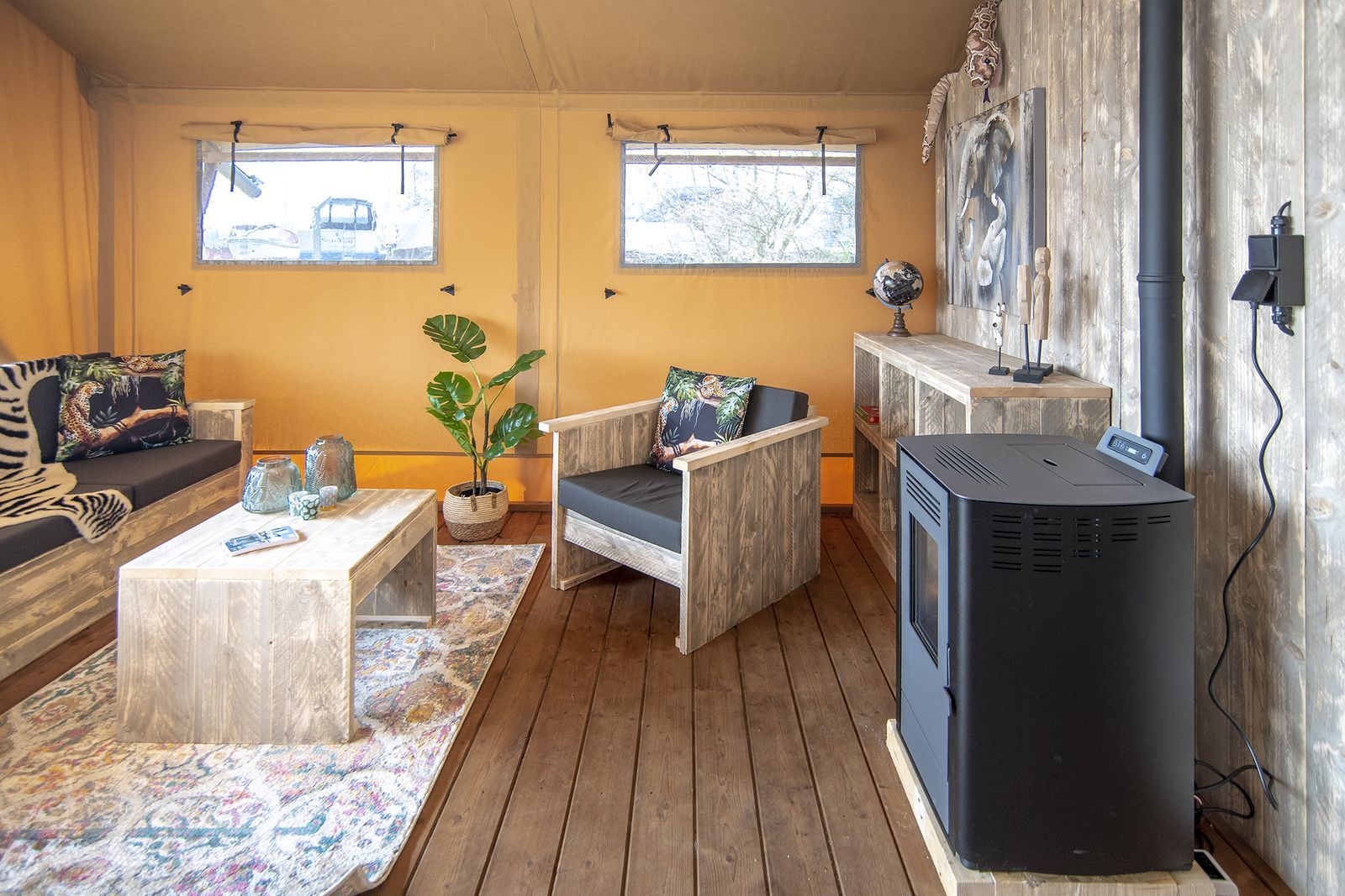 Safari-Lodge XL für 6 Personen