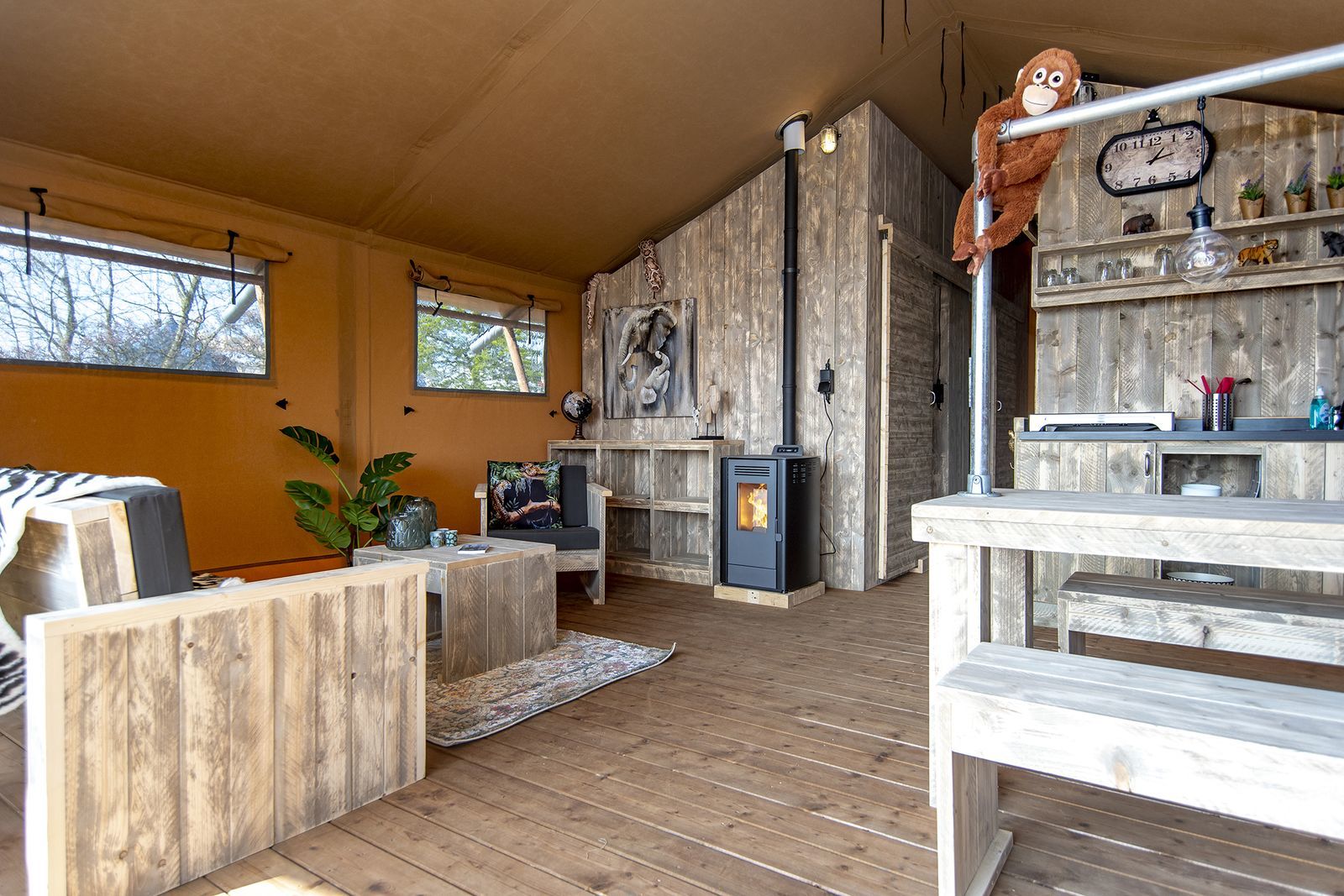 Safari-Lodge XL für 6 Personen