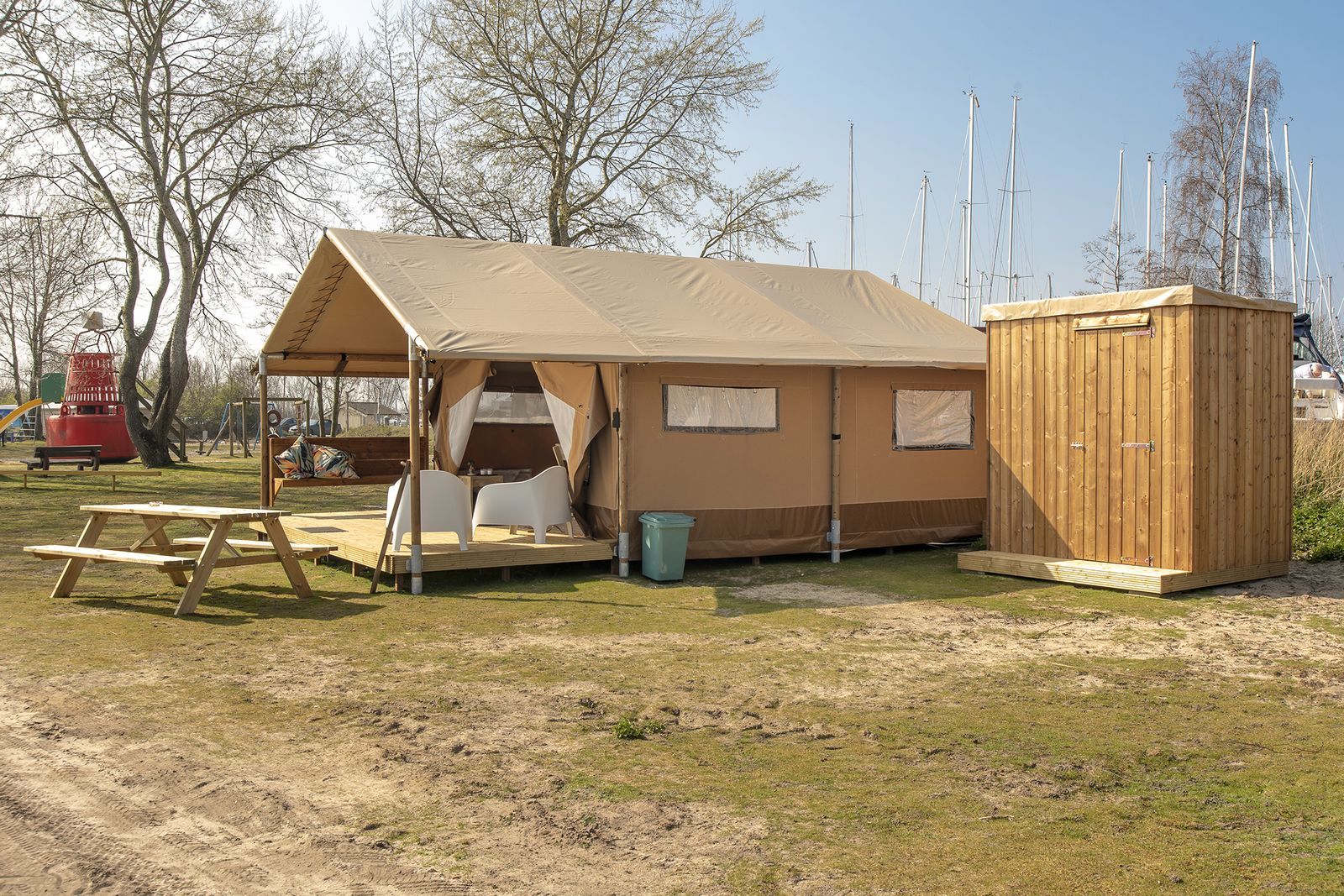 Safarilodge 5 persoons Almere