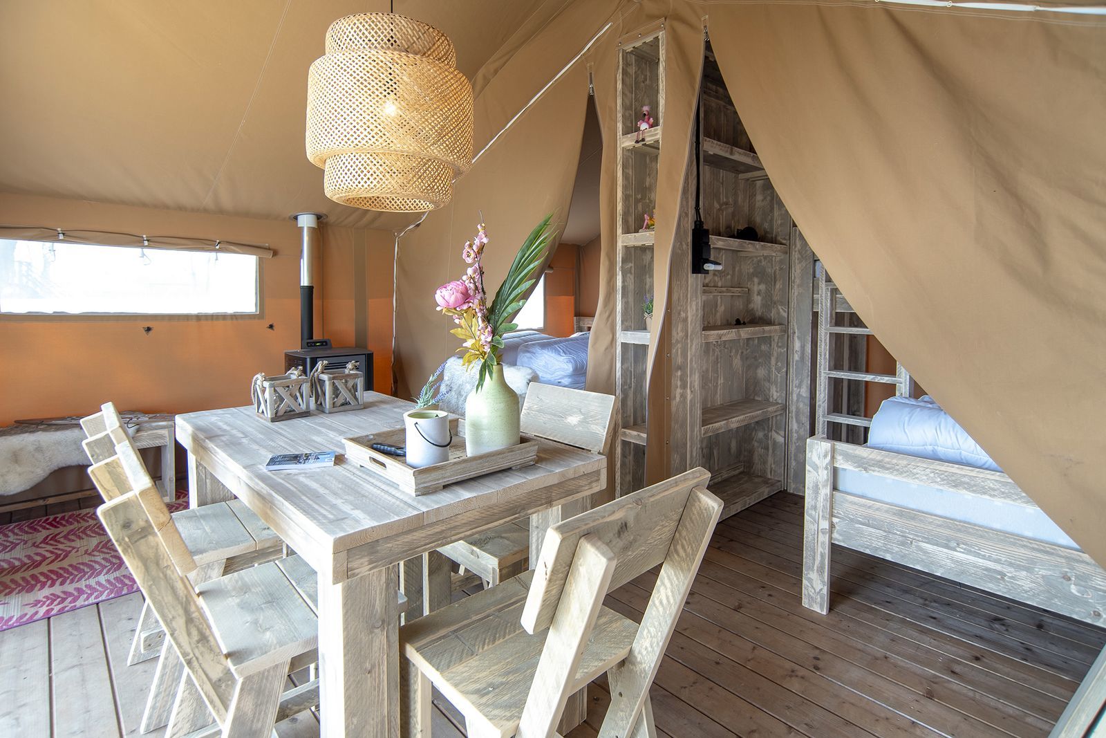 Safarilodge 5 persoons Almere
