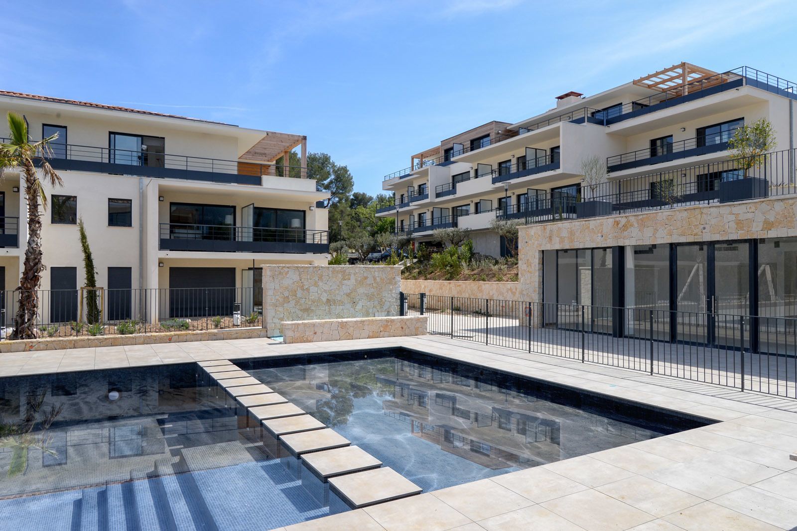 Nieuwe premium penthouse voor 6 personen met 3 kamers en groot terras