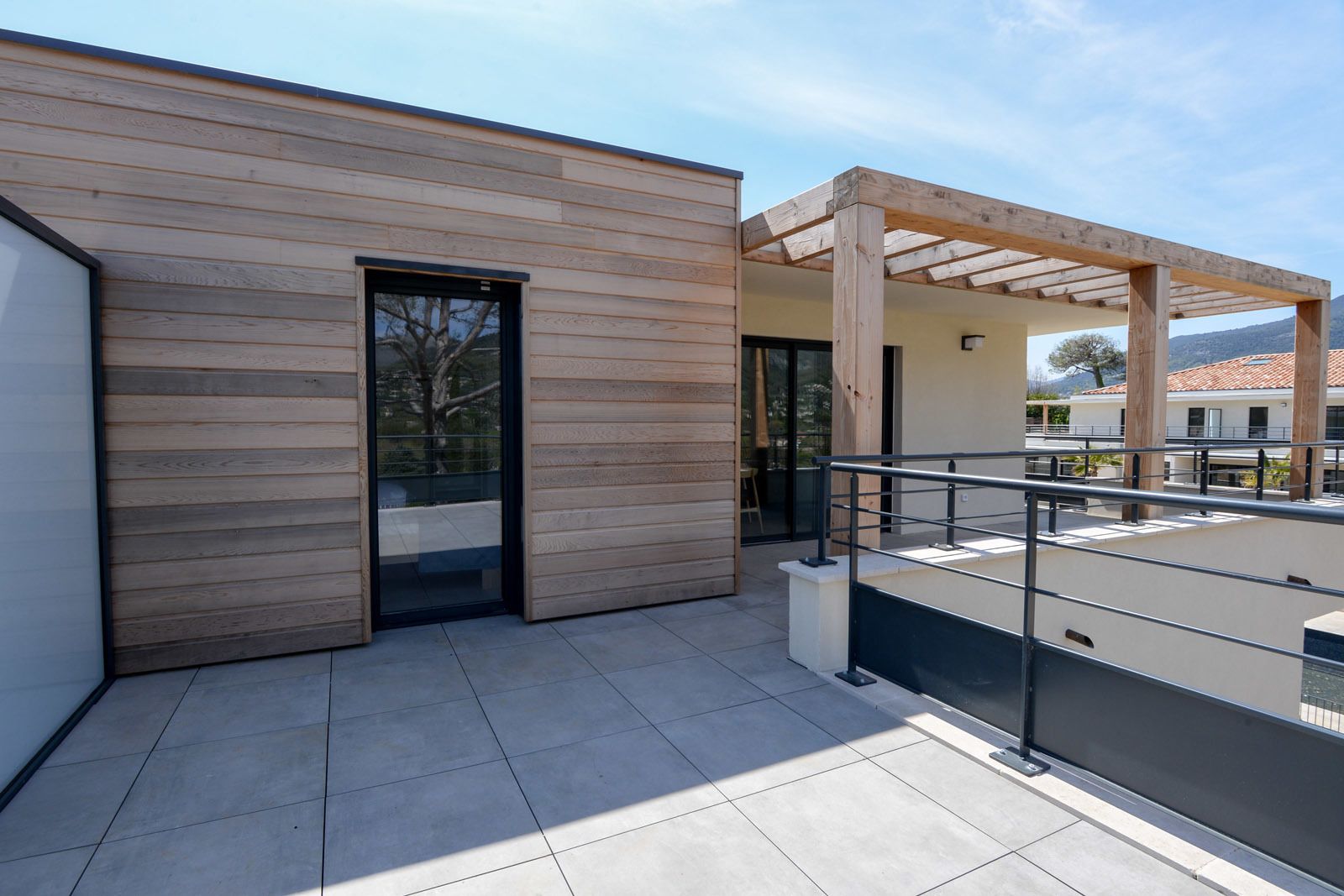 New premium penthouse for 6 people with 3 bedrooms and spacious terrace