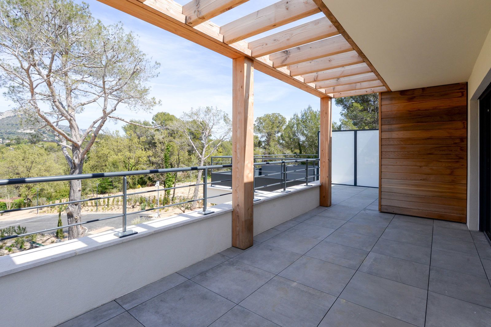 Nieuwe premium penthouse voor 6 personen met 3 kamers en groot terras