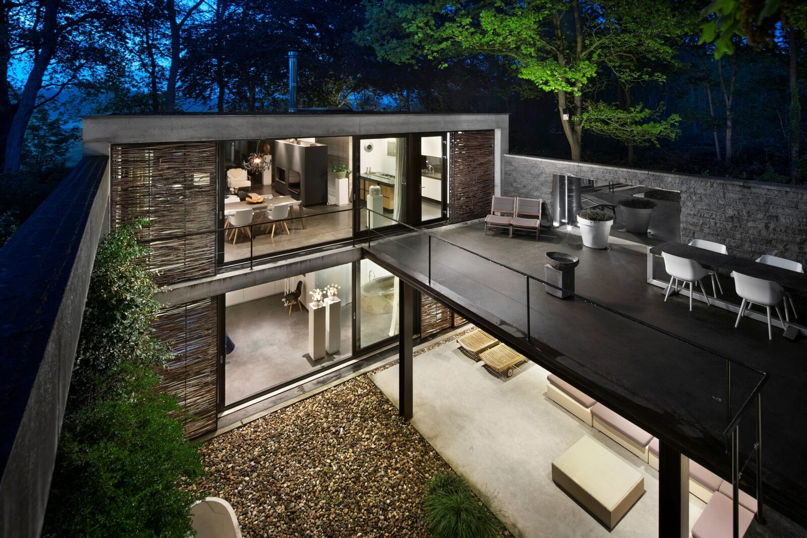 Betonnen Boshuis - luxe wellness vakantiehuis in Brabant
