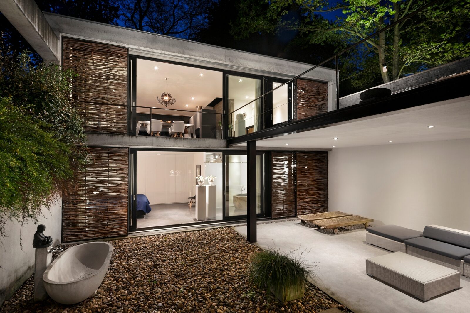 Betonnen Boshuis - luxe wellness vakantiehuis in Brabant