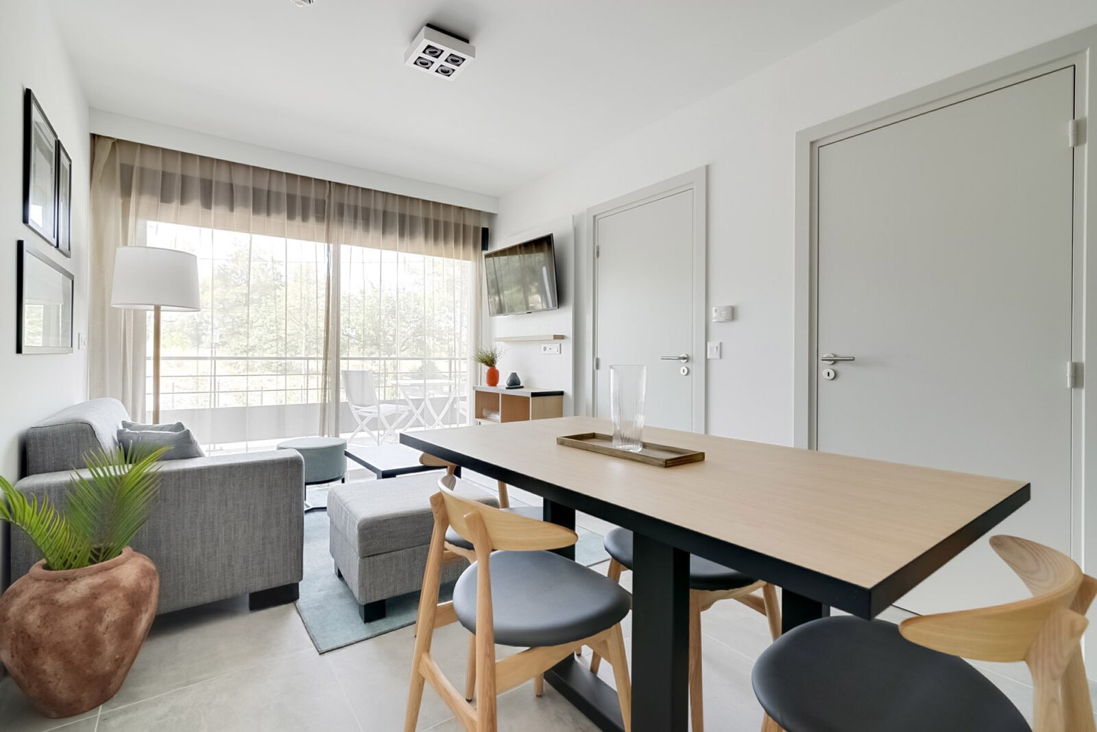 Family Perfect New Standard Suite in Vence