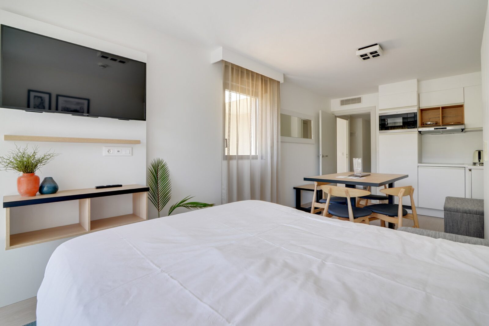 Appartement standard pour 4 personnes avec lit double et canapé-lit