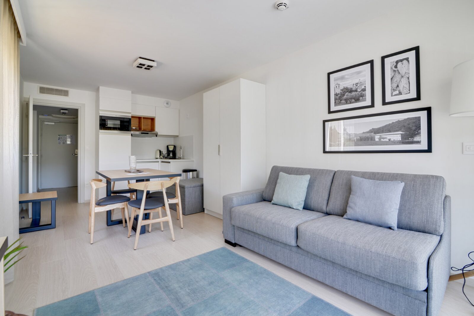 Appartement standard pour 4 personnes avec lit double et canapé-lit