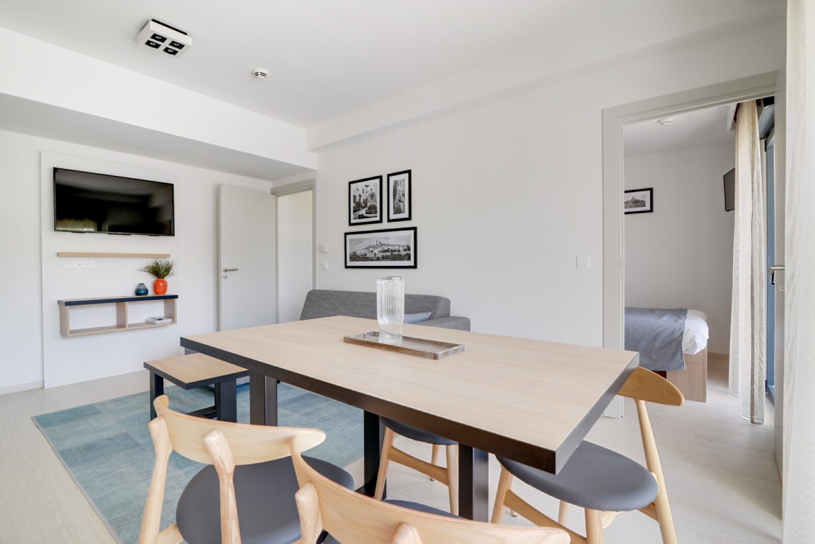 Suite deluxe pour 4 personnes avec 2 chambres - lit double et lits simples