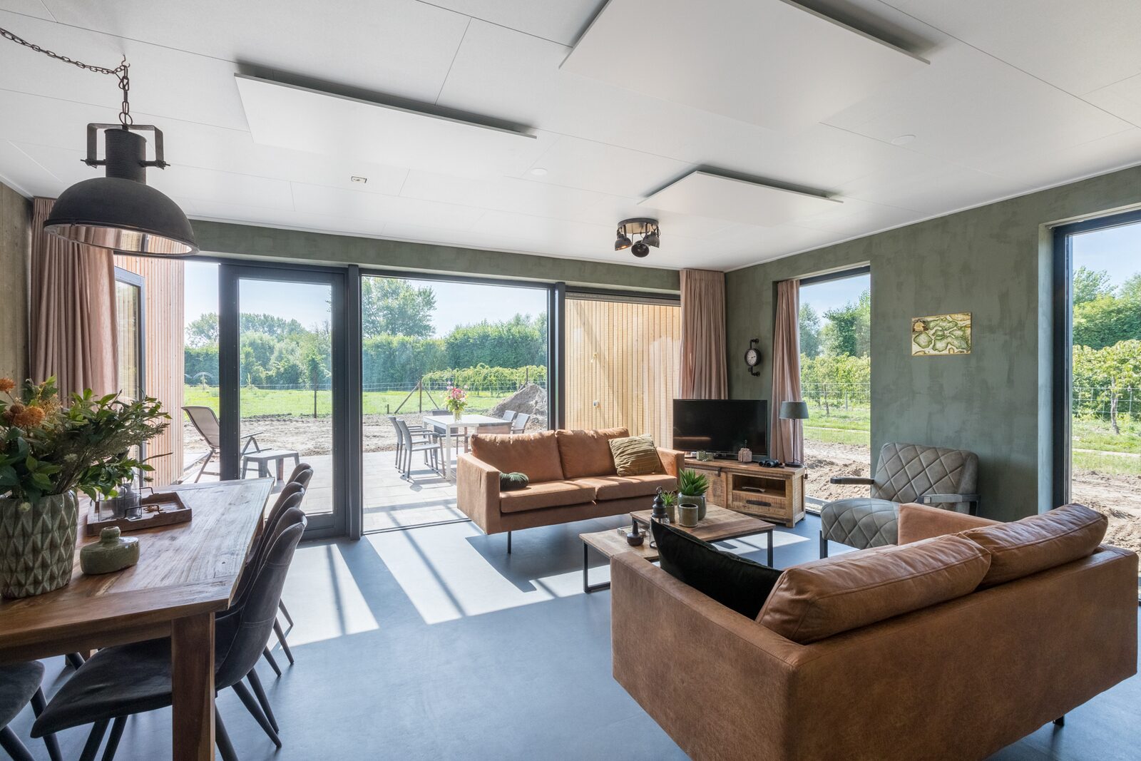Ferienhaus - Vroondijk 2 | Vrouwenpolder 'Duinappel en Zonnebes'