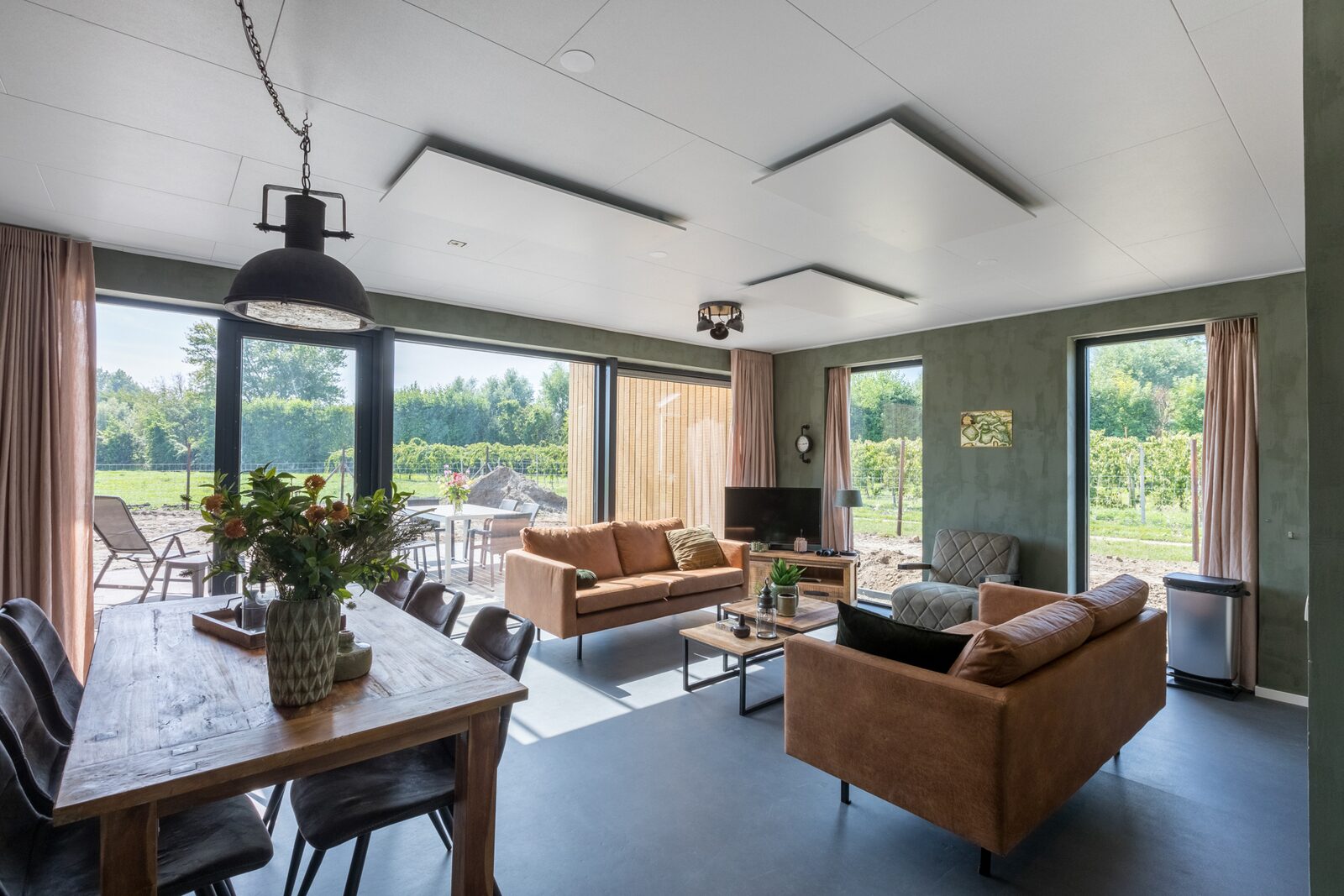 Ferienhaus - Vroondijk 2 | Vrouwenpolder 'Duinappel en Zonnebes'