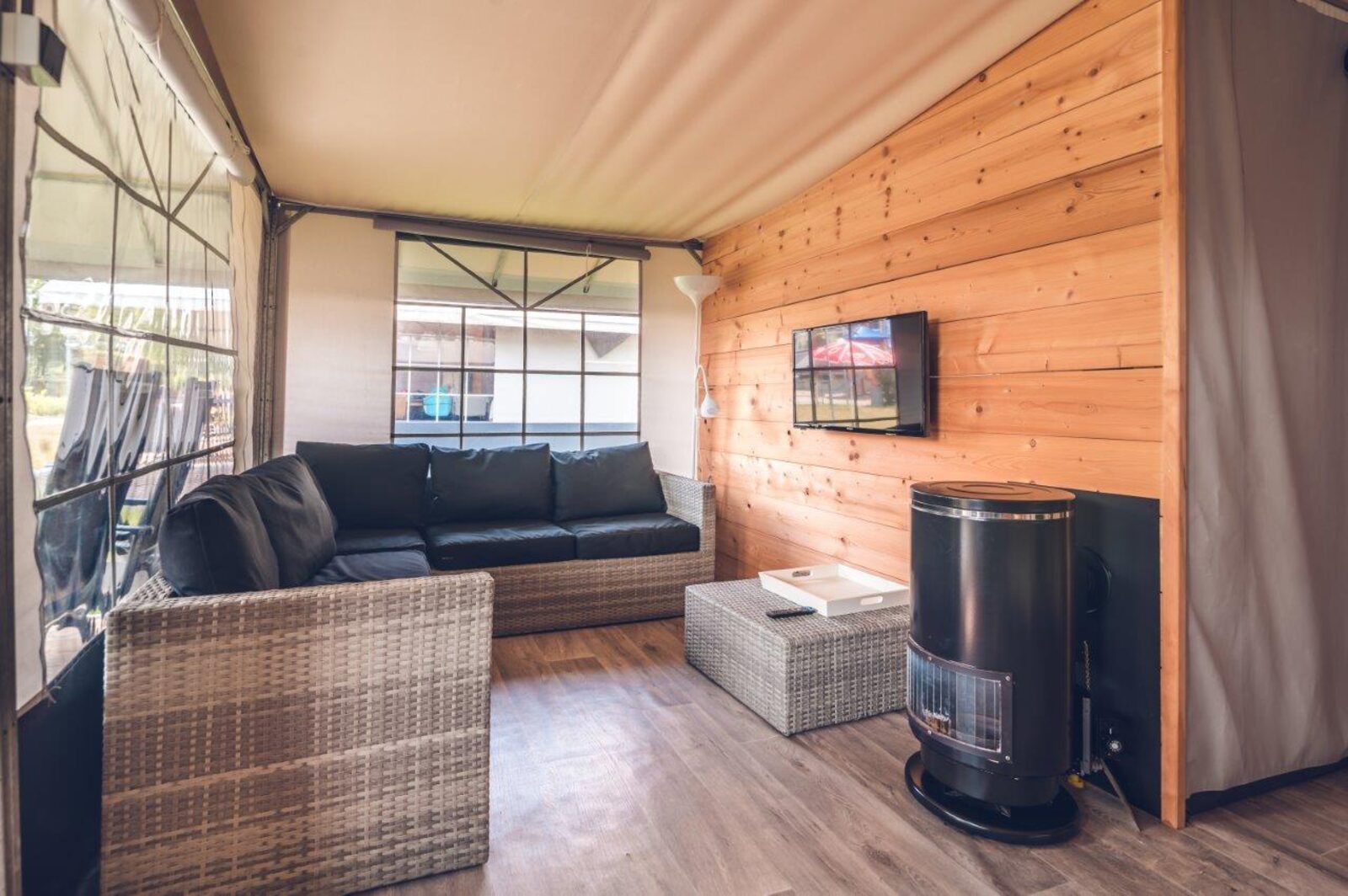 Tent Villa | 2 - 6 people