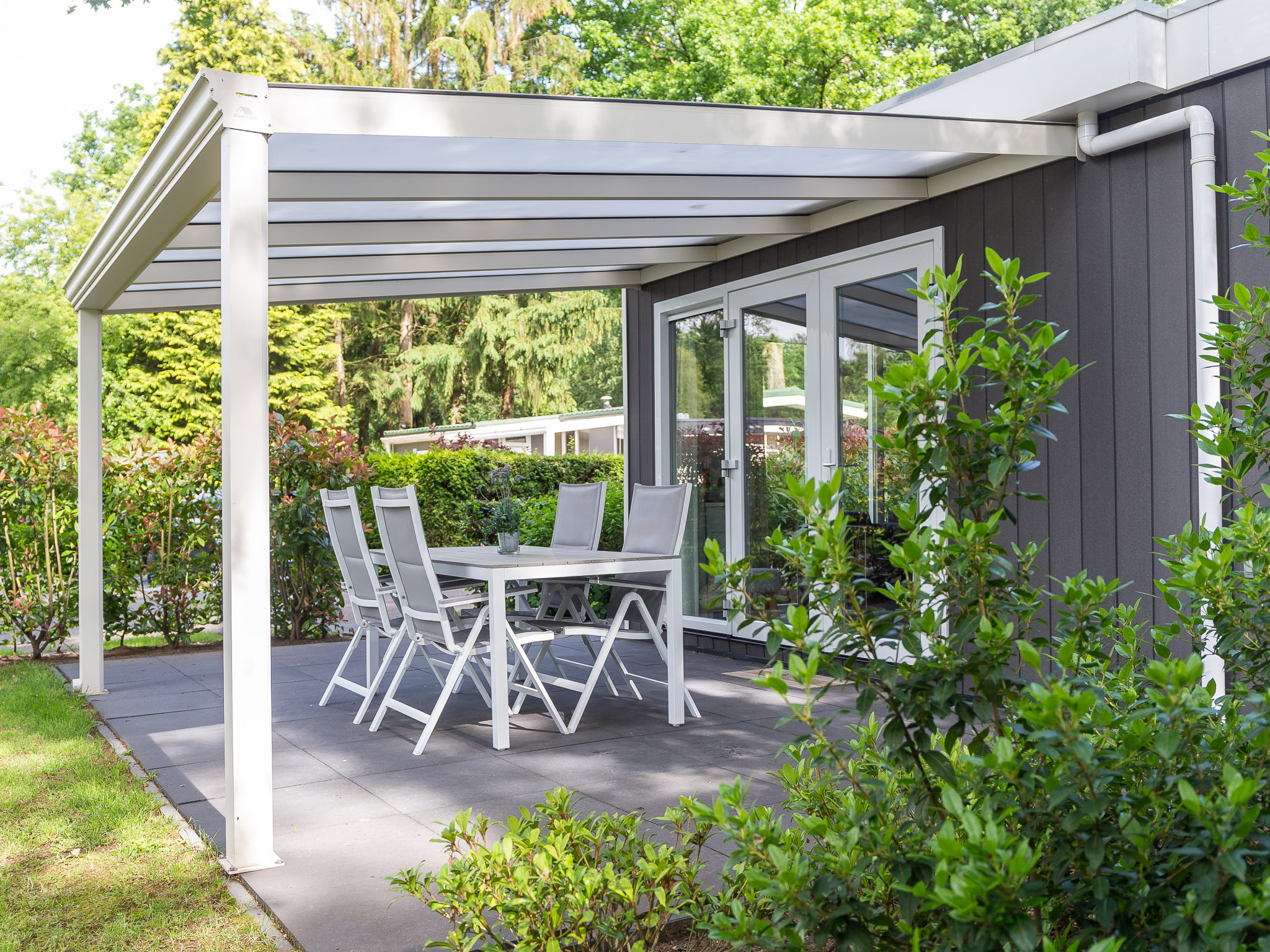 Vuurwerkvrij vakantiehuis met omheinde tuin in Wekerom(Nederland) 2 honden zijn welkom met oud en nieuw