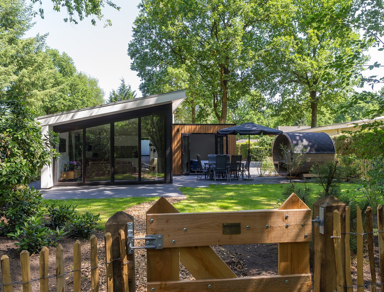 Bos Lodge 75 Eco 6 persons with Sauna