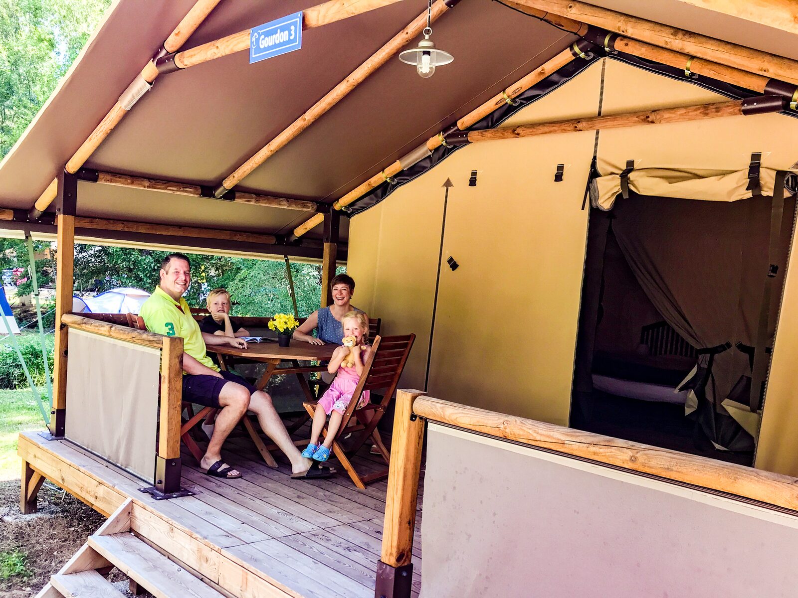 Lodgetent Gourdon