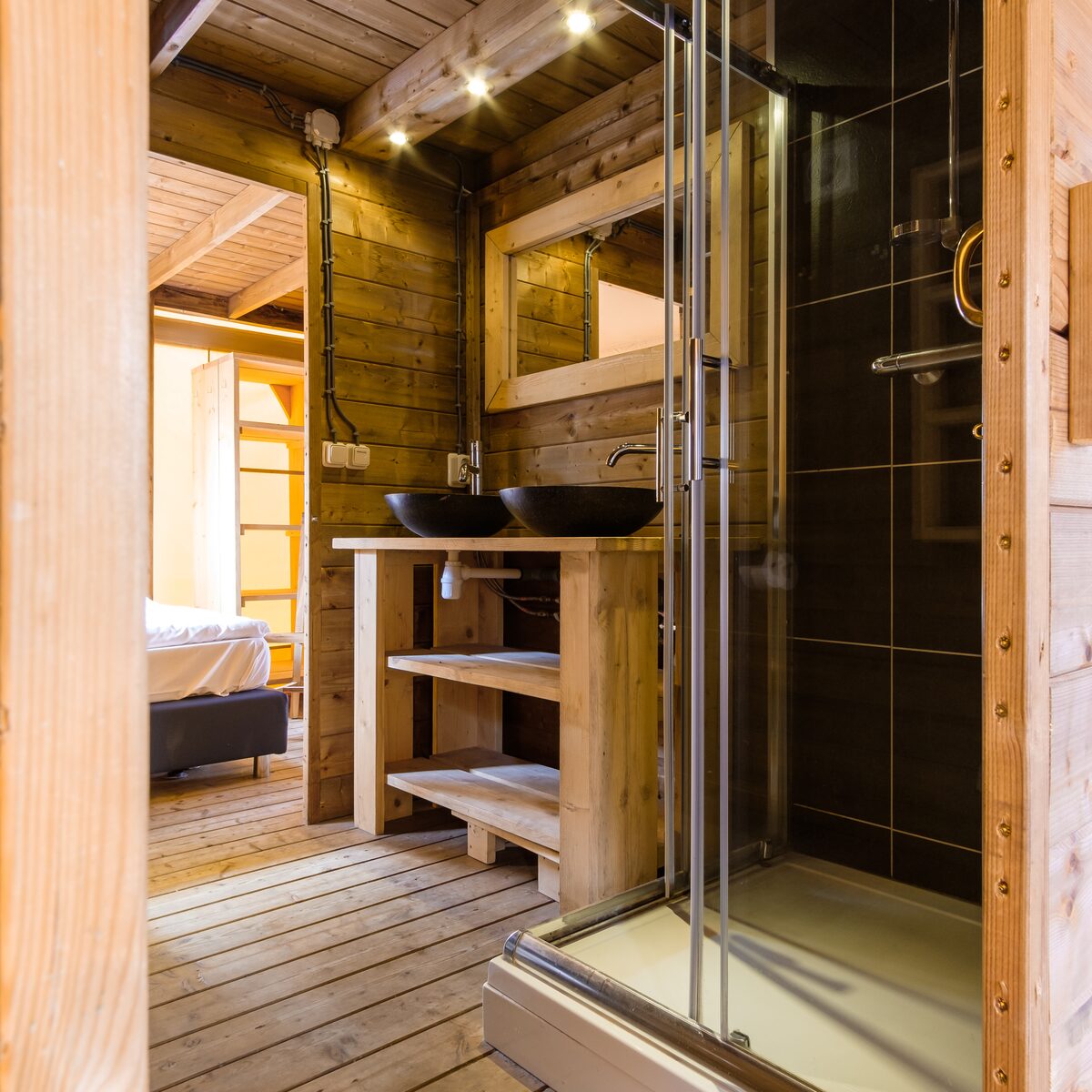 Verandalodge
