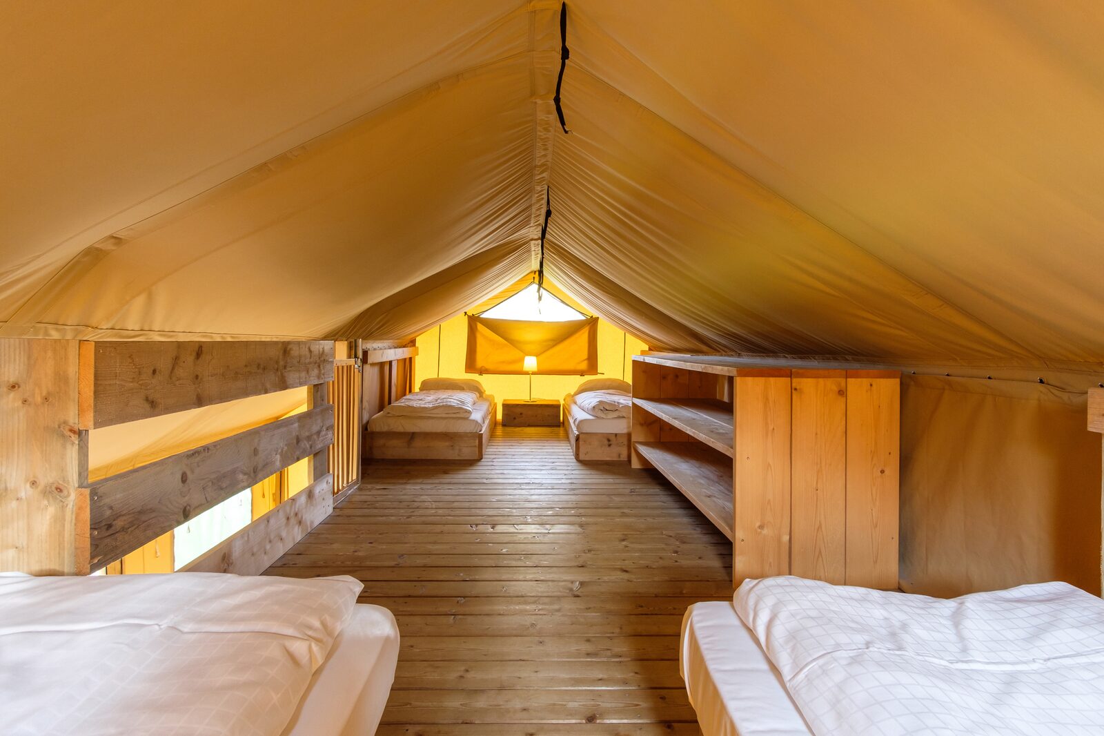 Verandalodge