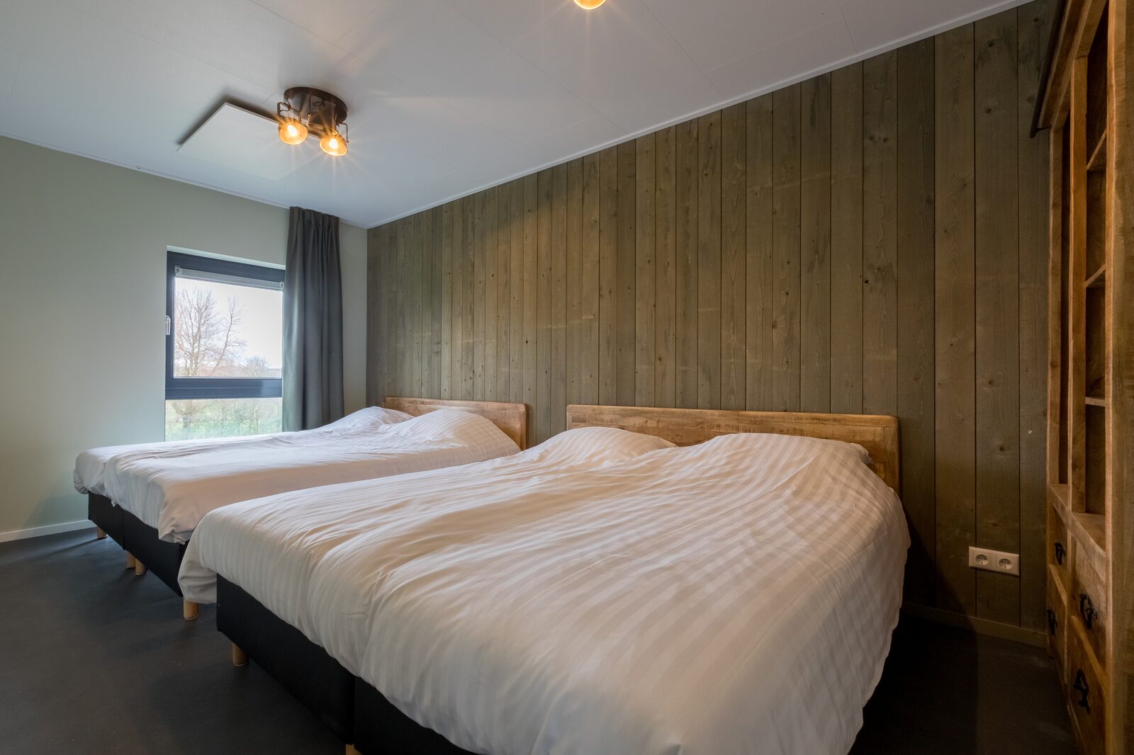 Ferienhaus - Vroondijk 2 | Vrouwenpolder 'Zeebloesem'
