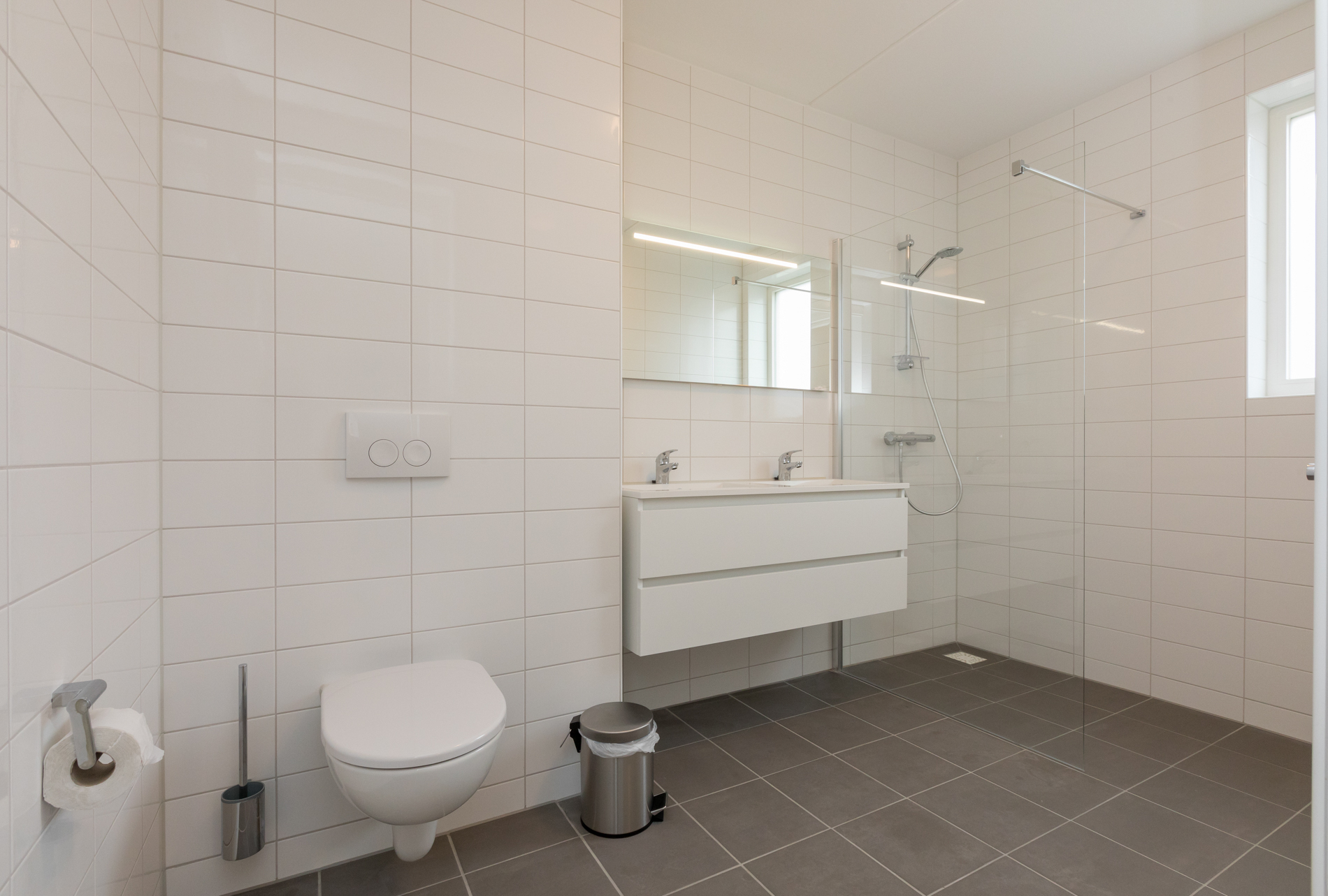 Luxury 3-person apartment 