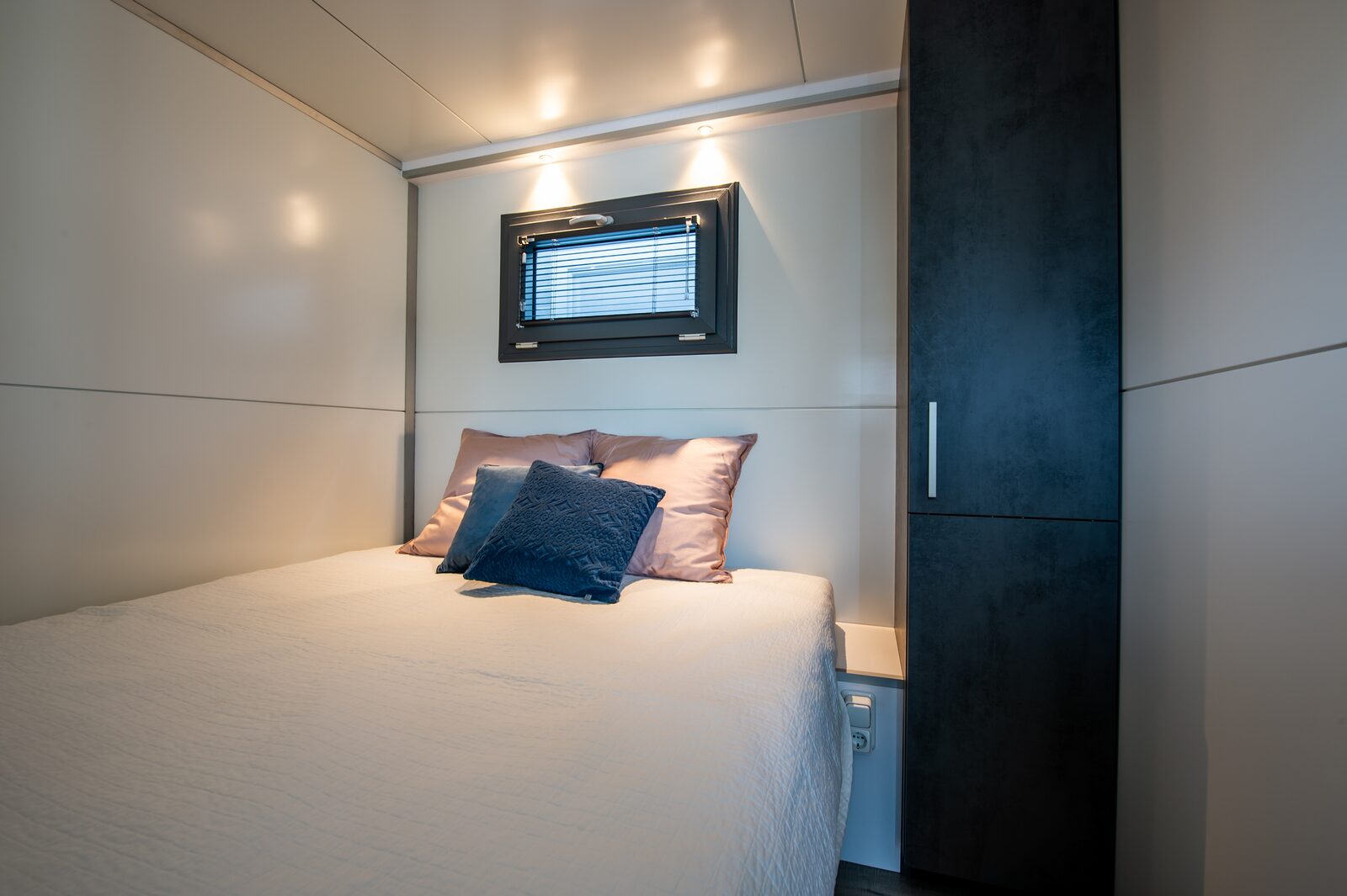 Waterlodge Blue Island | d'Ouwe Haven