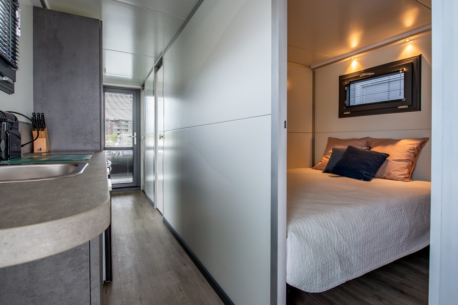 Waterlodge Blue Island | d'Ouwe Haven