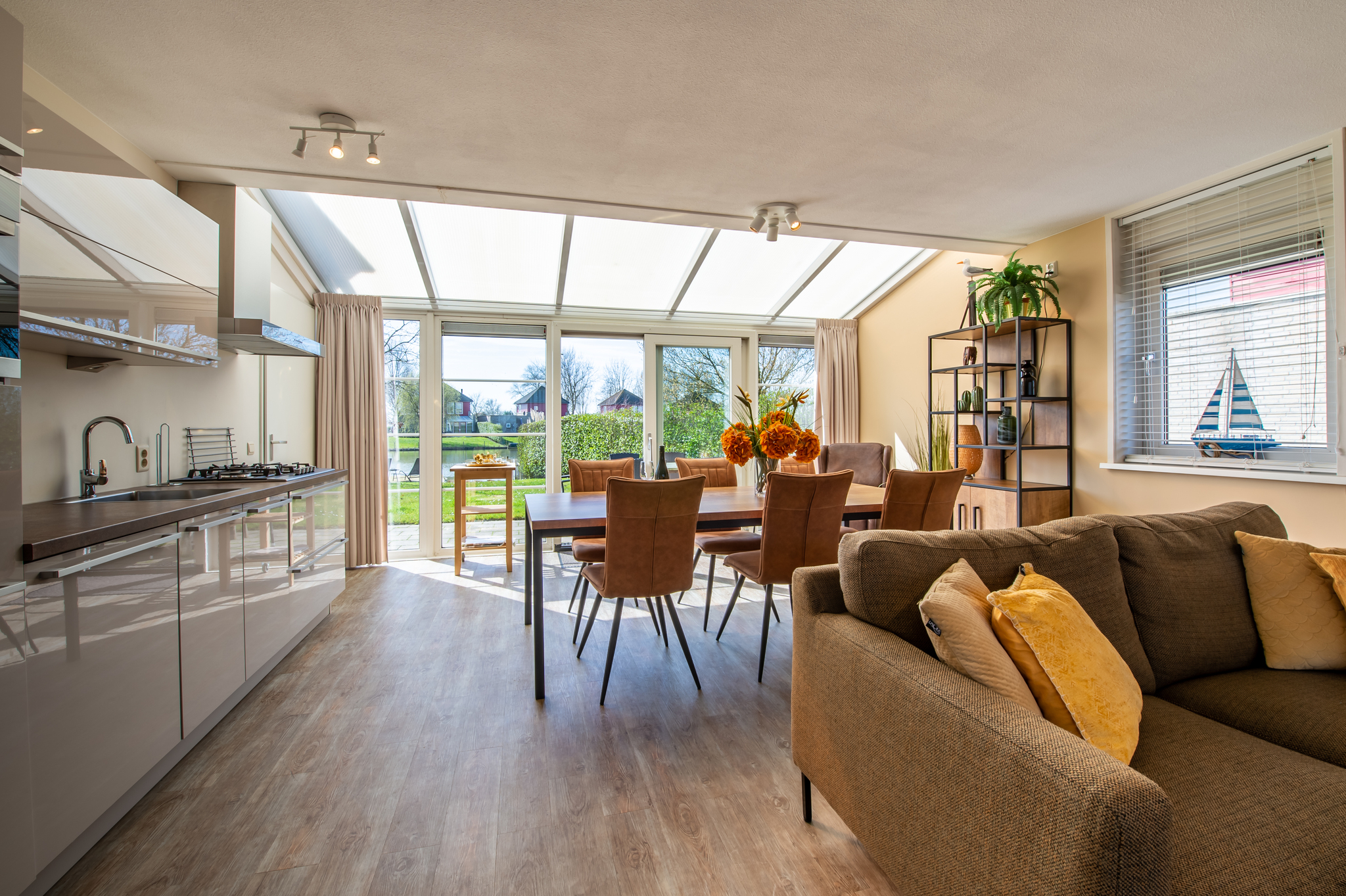 Ferienhaus mit umzäuntem Garten in Hoofdplaat (Nederland) und 1 Hund erlaubt