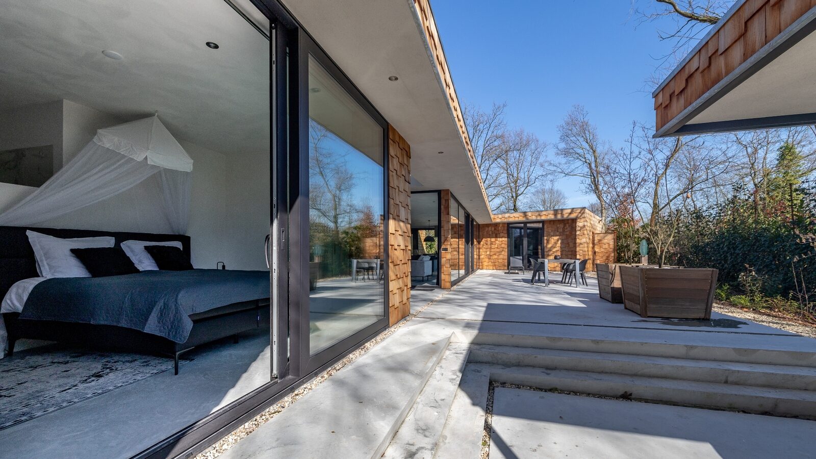 Houten Boshuis - luxe wellness vakantiehuis met hottub
