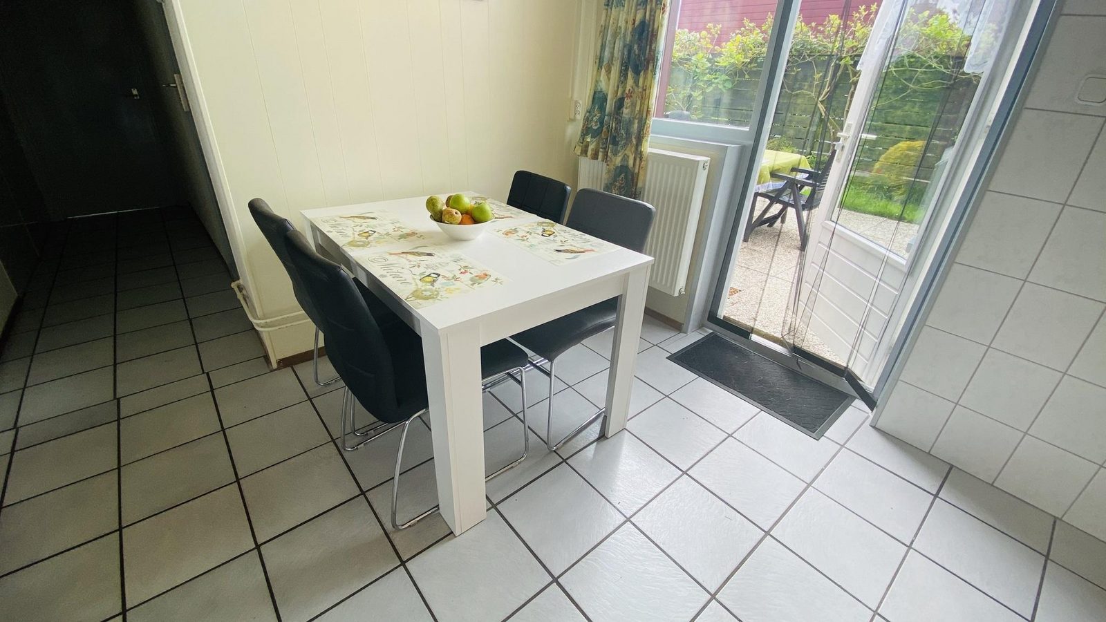 VZ182 Holiday Home Kerkwerve