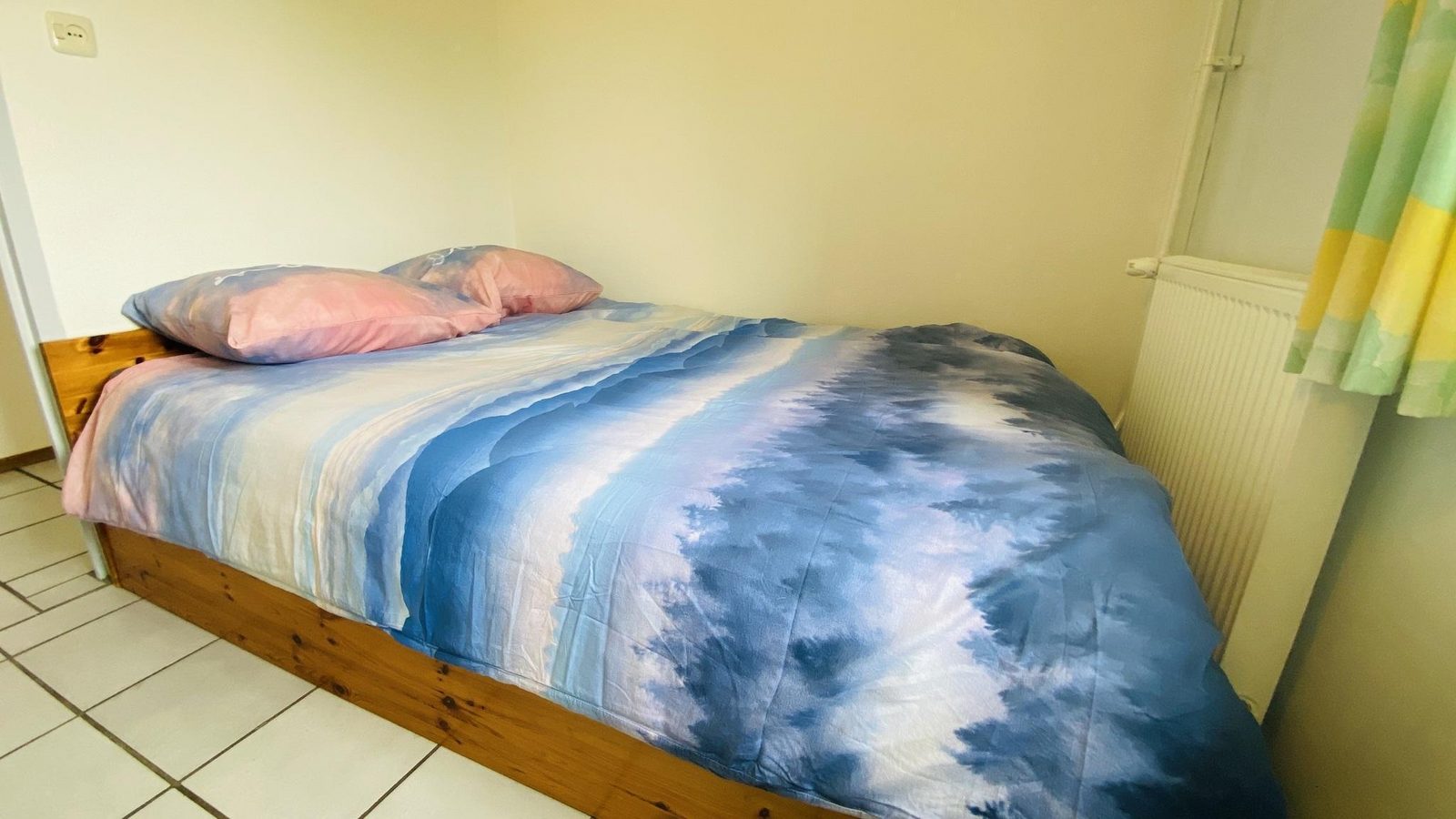 VZ182 Holiday Home Kerkwerve