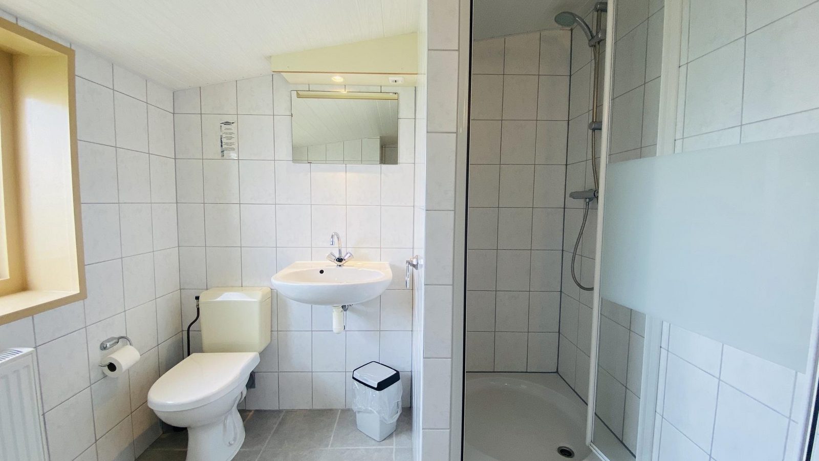 VZ182 Holiday Home Kerkwerve