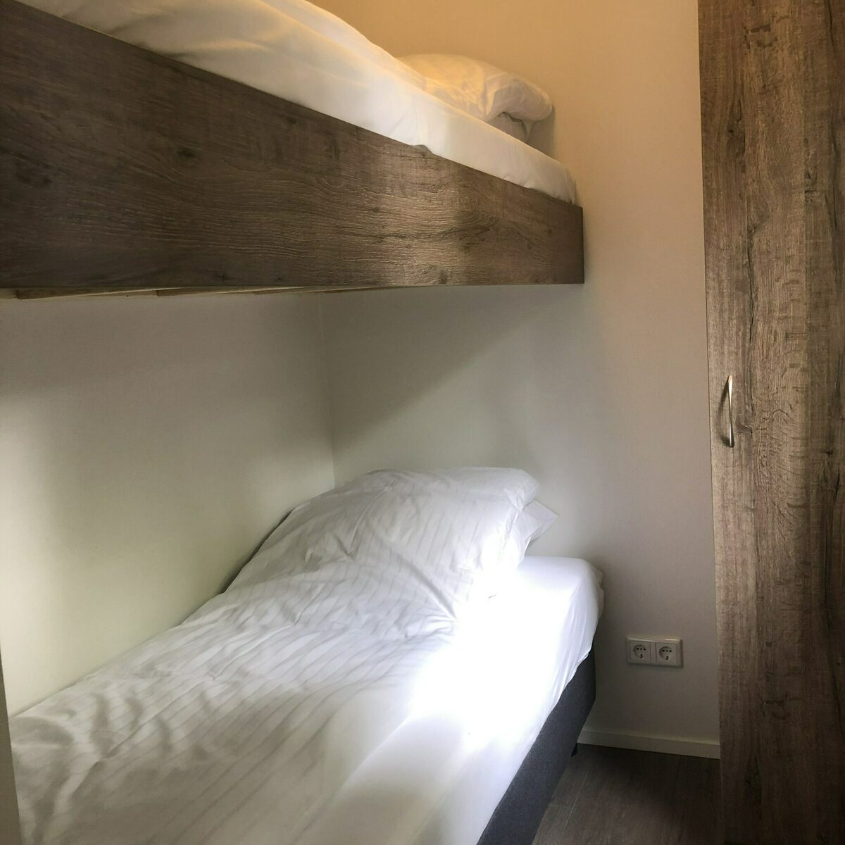 Wood Lodge Eco für 6 Personen mit Hottub und Sauna