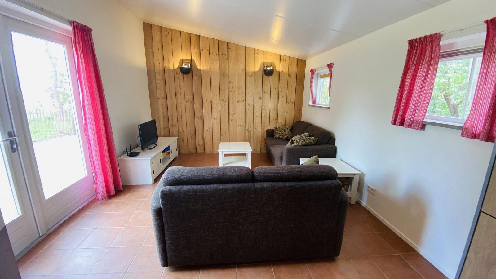 VZ762 Holiday home Grijpskerke