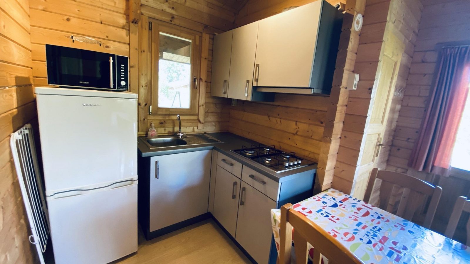 VZ852  Vakantiechalet in Ossenisse