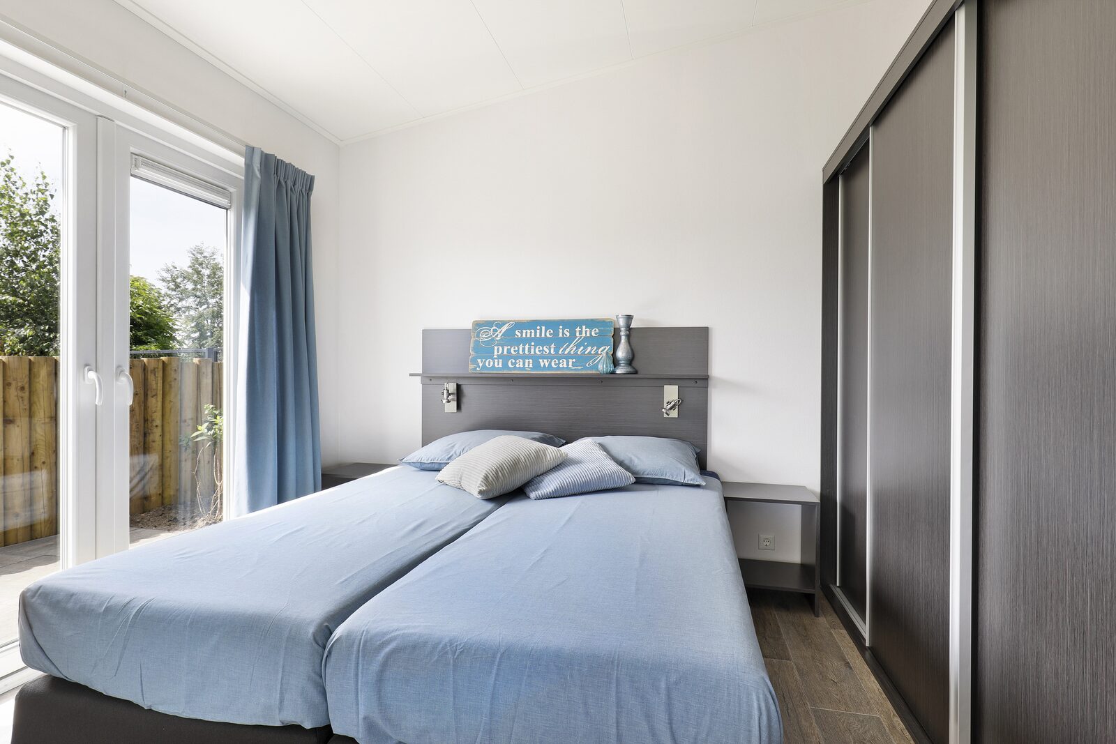 Beach house: 6 persons, 3 bedrooms