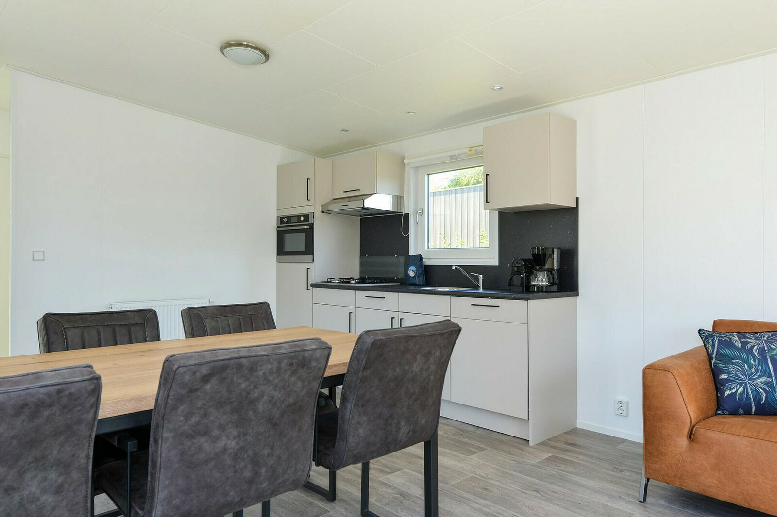Chalet - Vakantiepark Hart van Zeeland | Heinkenszand