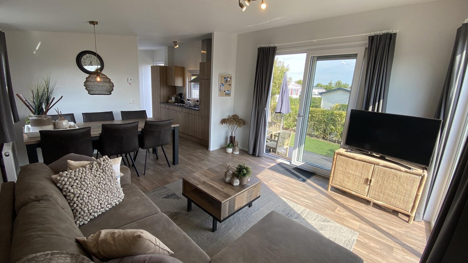 VZ804 Vakantiechalet Arend 1833 Renesse