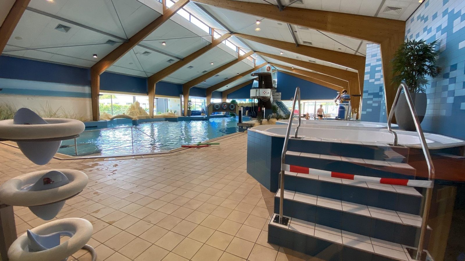 VZ792 Holiday chalet in Renesse