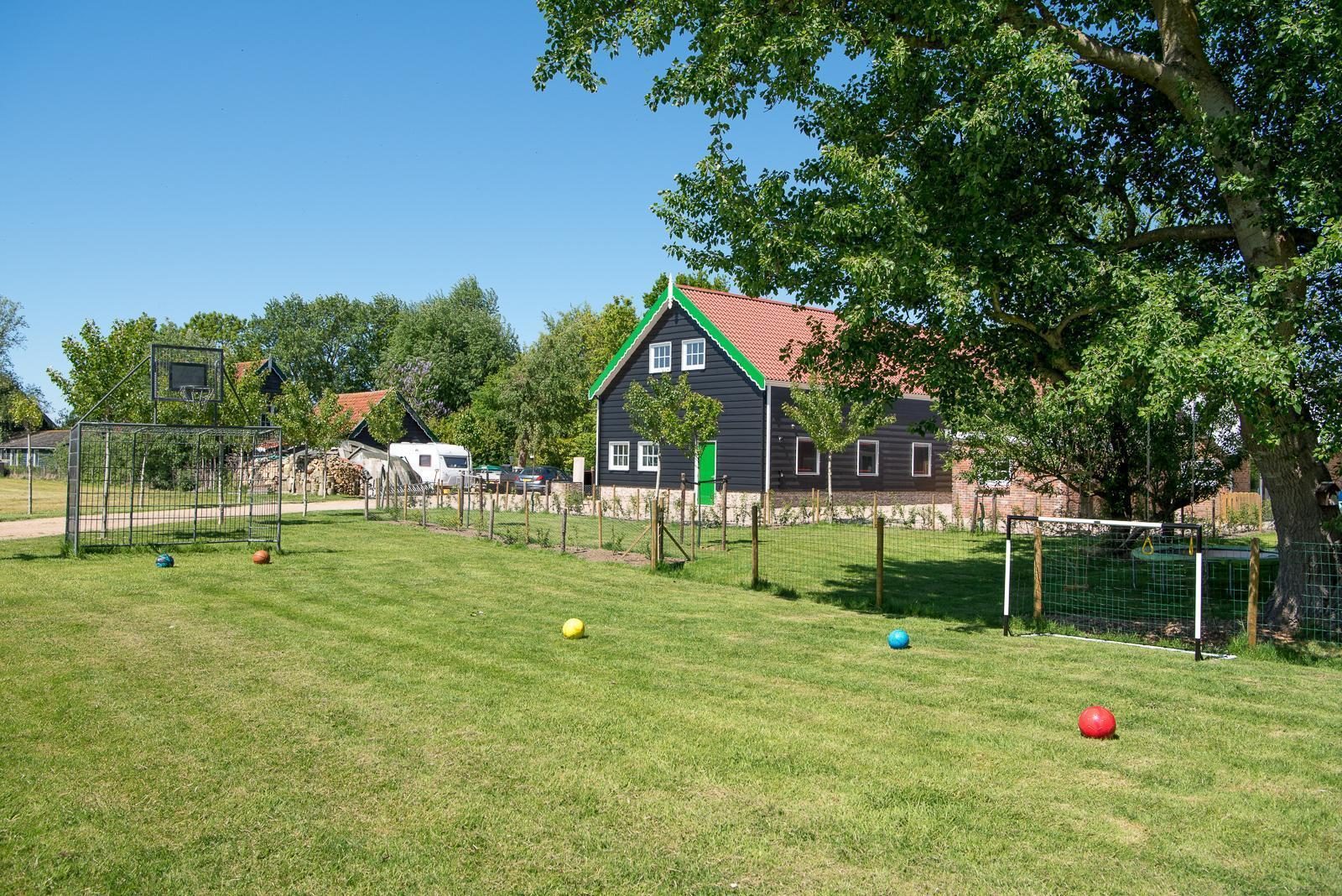 VZ803 Holiday Home Grijpskerke