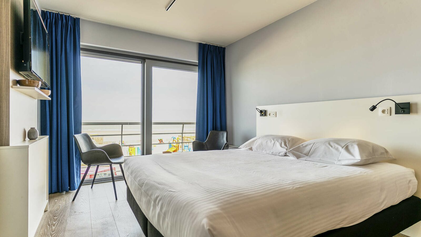 Essential Suite - 2p | Double bed | Balcony - Sea view