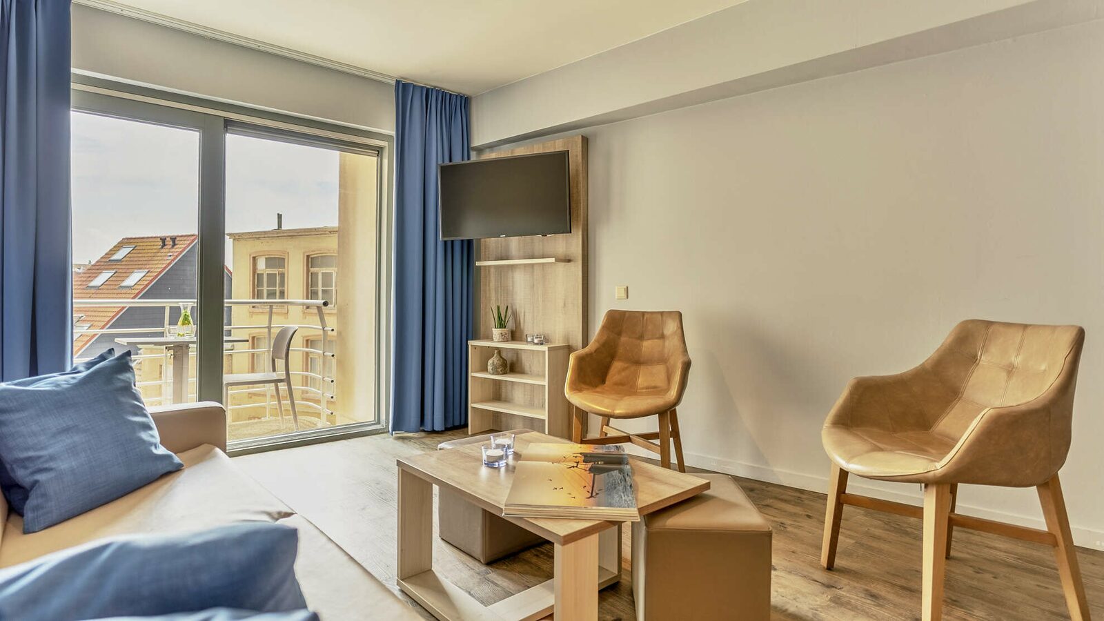 Essential Suite - 4p | Slaaphoek - Zetelbed | Balkon - Stadszicht