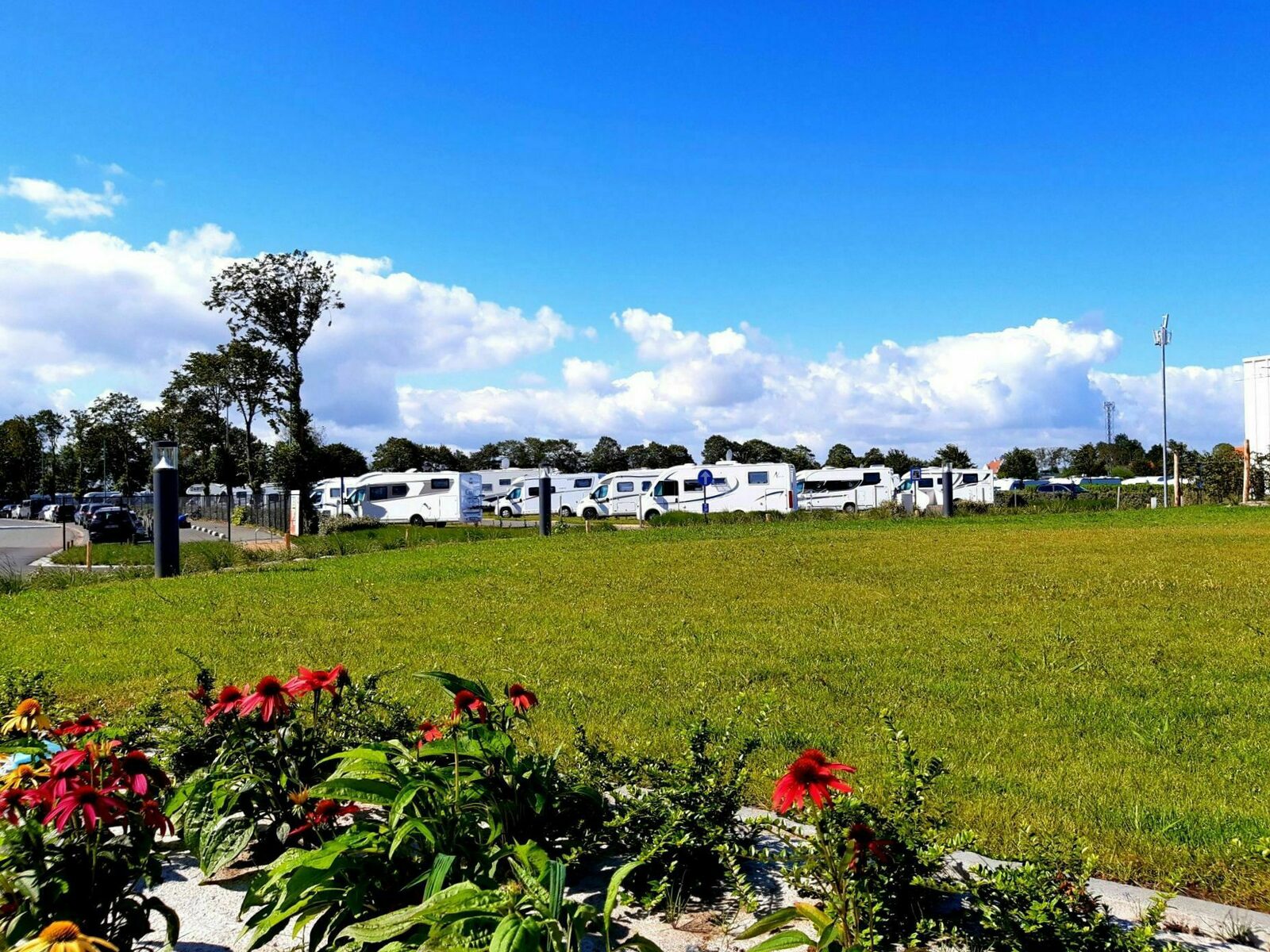 Emplacement pour camping-car- 70m²