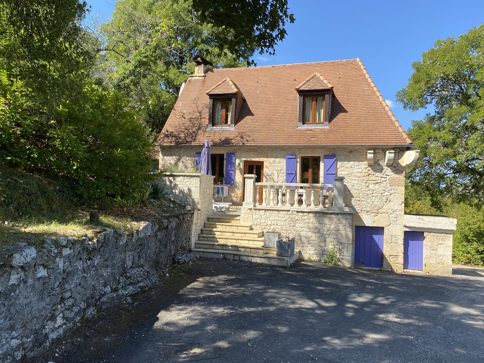 Renovated farm Domaine Versailles